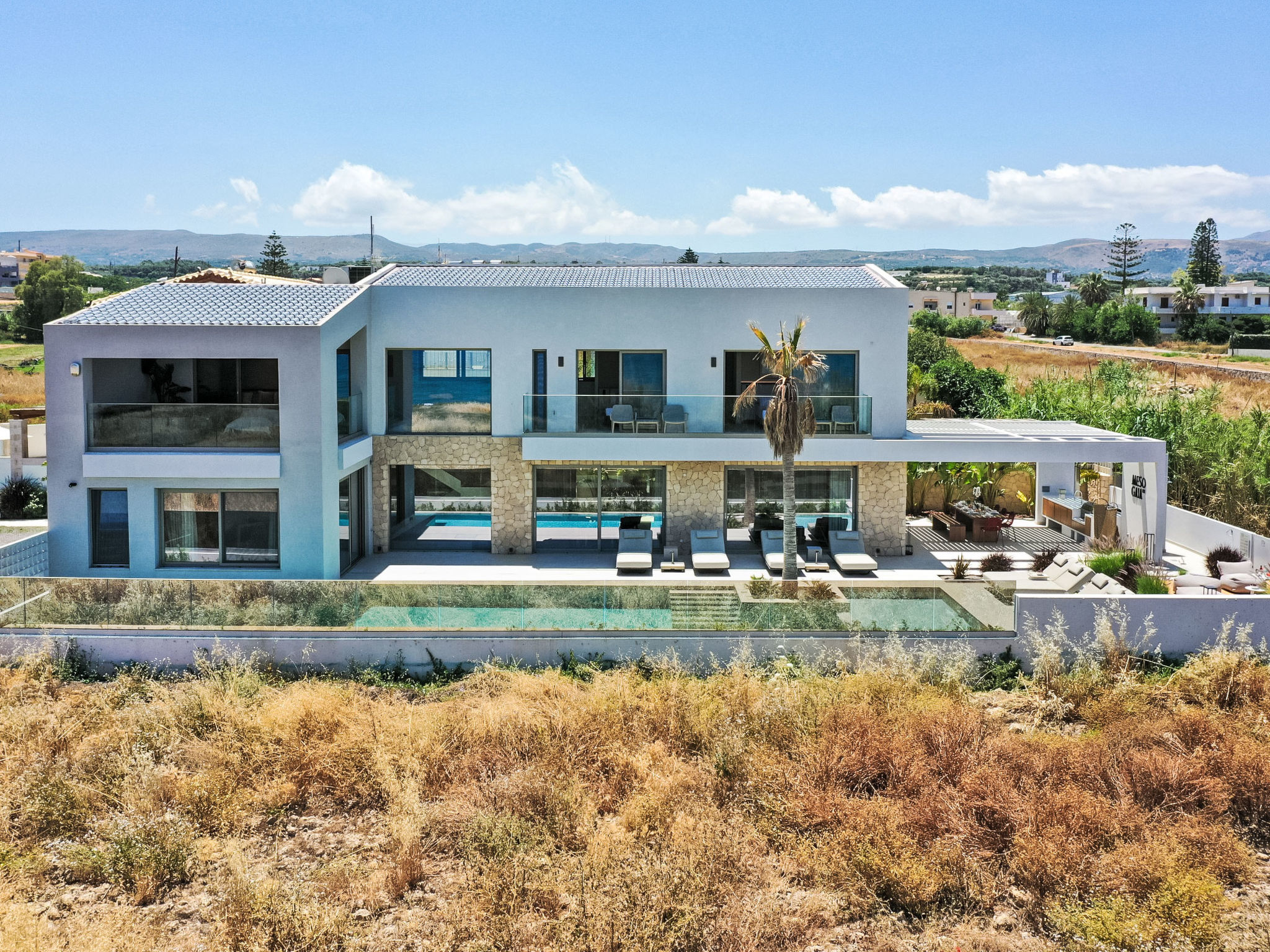 Villa am Strand, beheizter Pool, Playarea, Whirlpool - Dedans