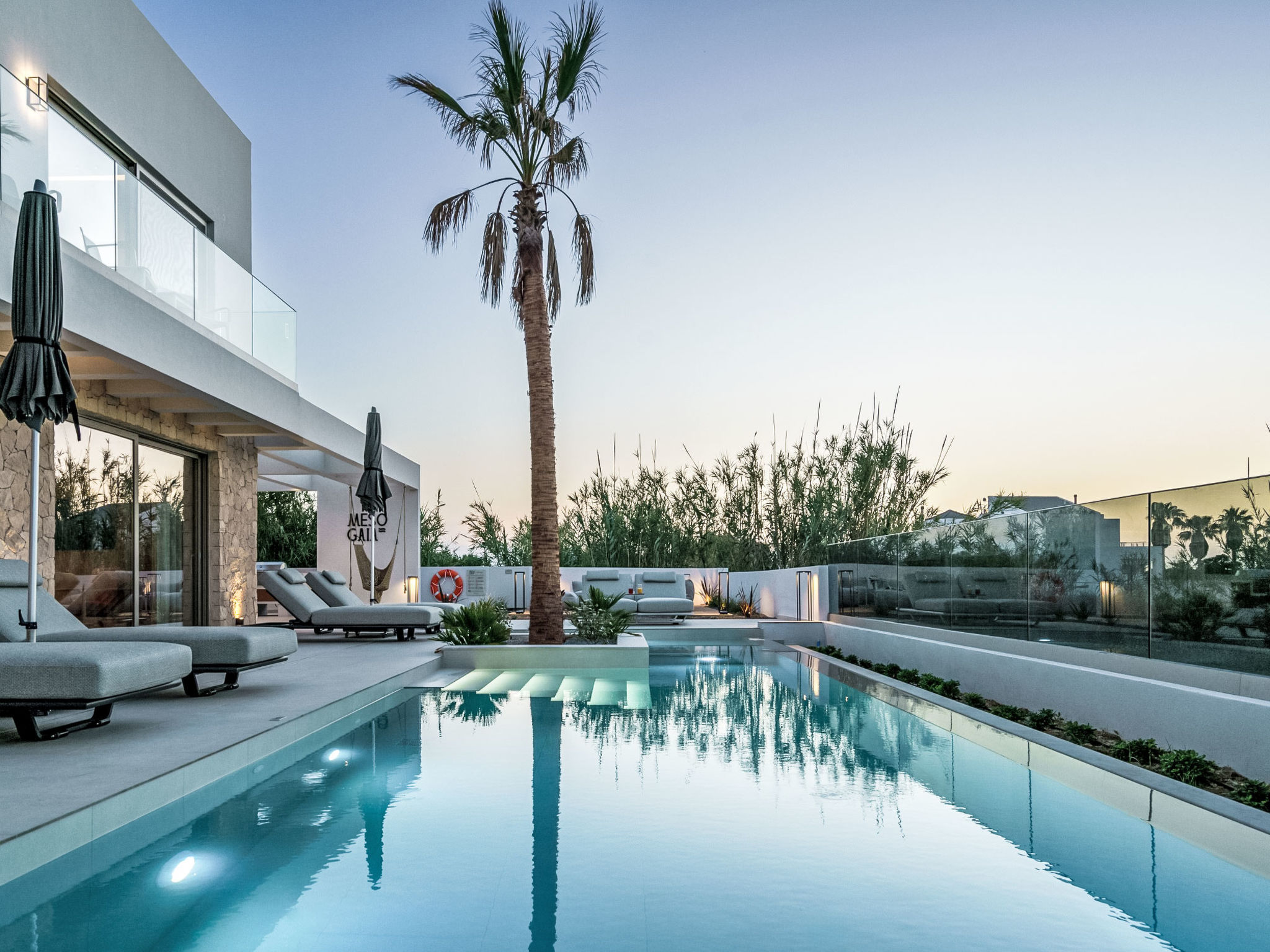 Villa am Strand, beheizter Pool, Playarea, Whirlpool - Dehors