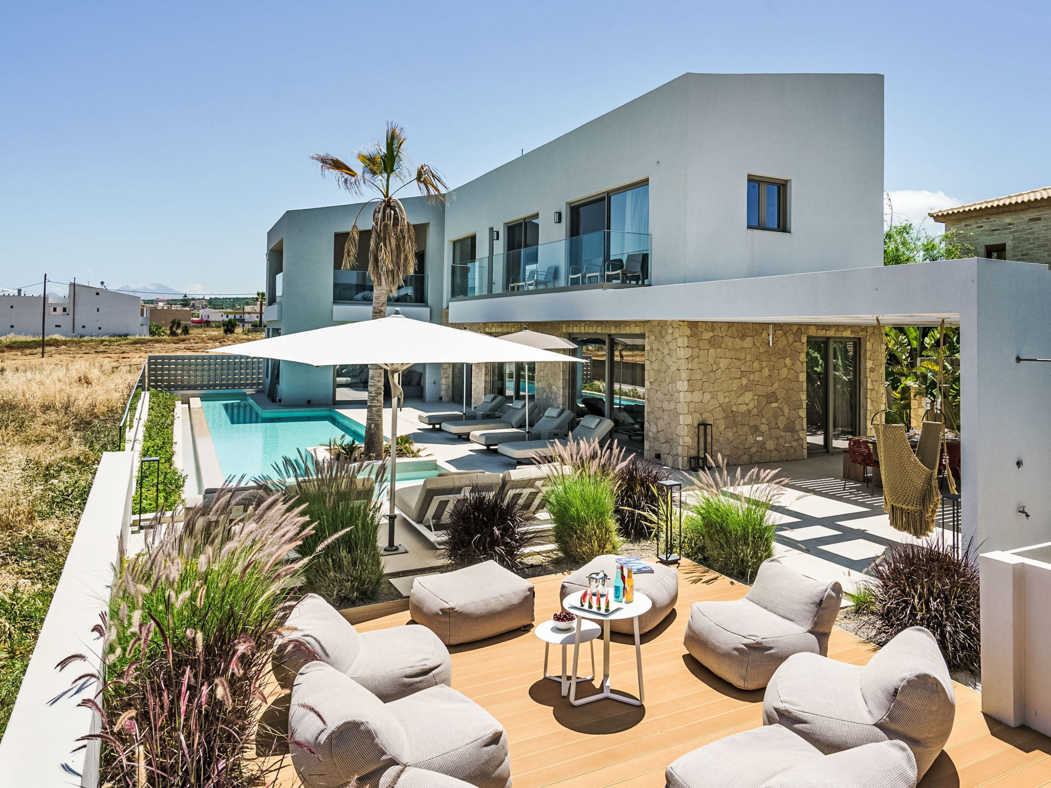 Villa am Strand, beheizter Pool, Playarea, Whirlpool - Dedans