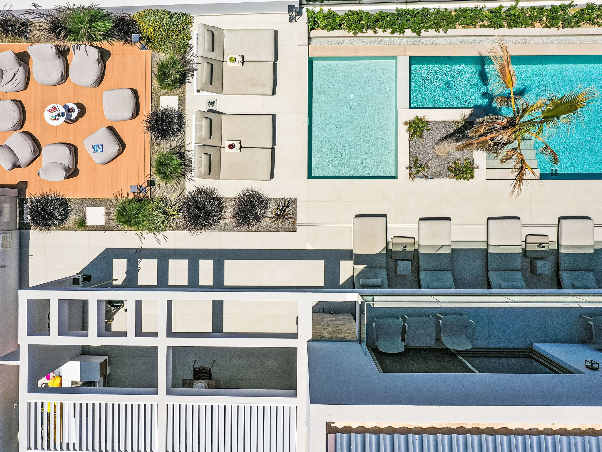 Villa am Strand, beheizter Pool, Playarea, Whirlpool - Dedans