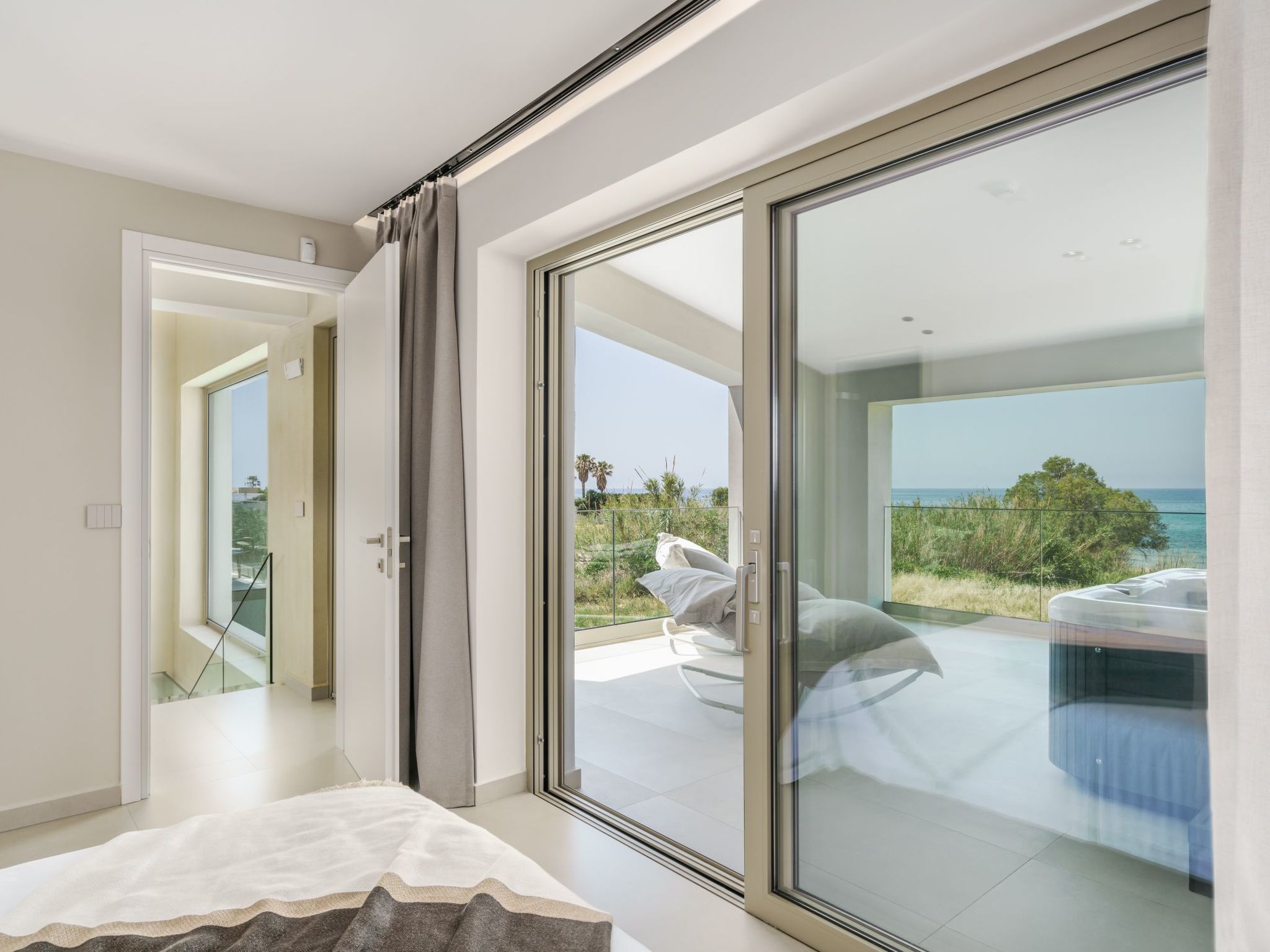 Villa am Strand, beheizter Pool, Playarea, Whirlpool-Image-tags.info