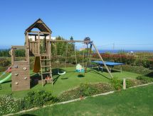 Lux-Villa mit Innen- und Außenpool, BBQ und Fitnessraum