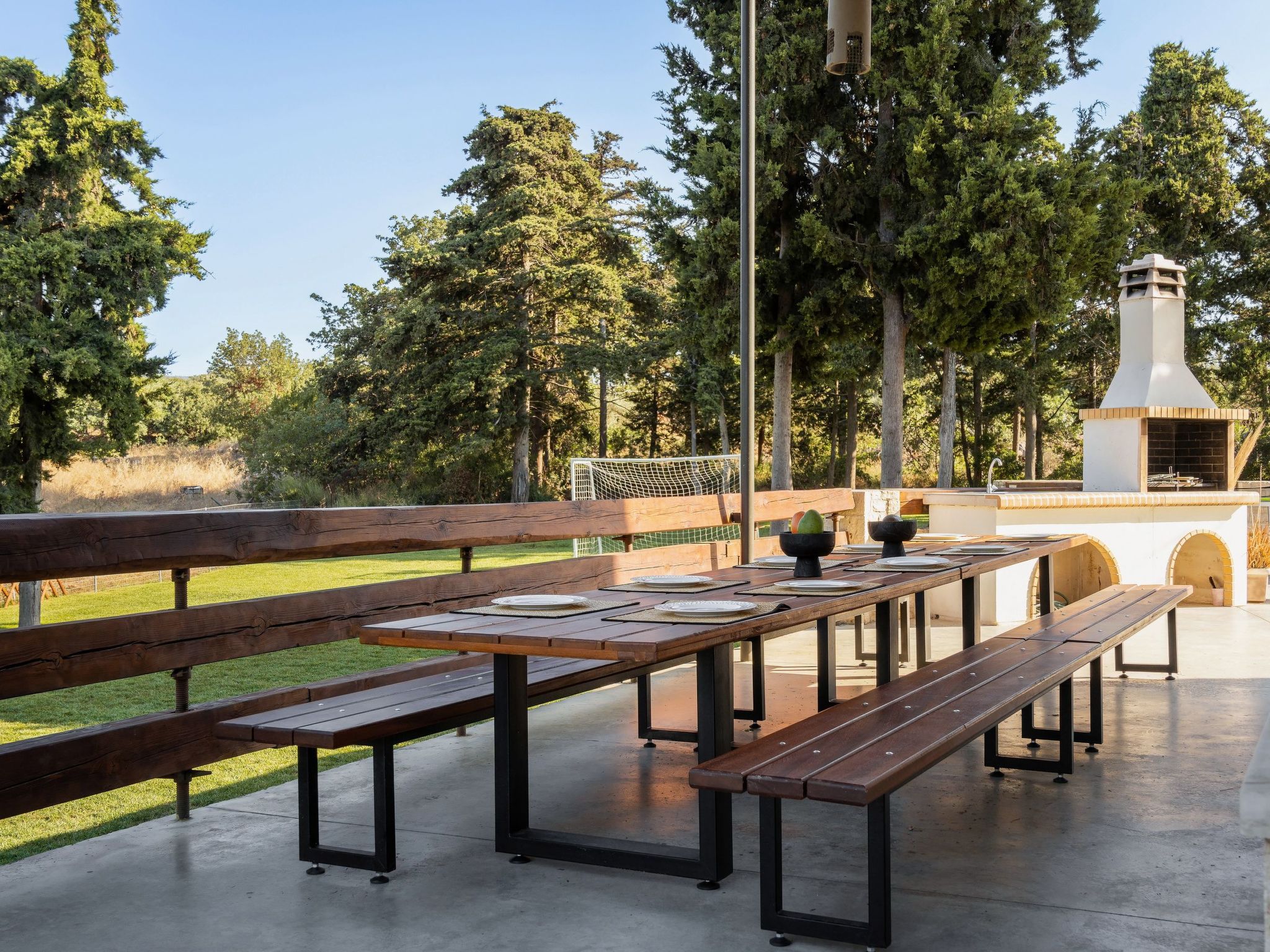 Kostenloses Frühstück, Pools, Kinderbereich, für 20 Gäste-Image-tags.info