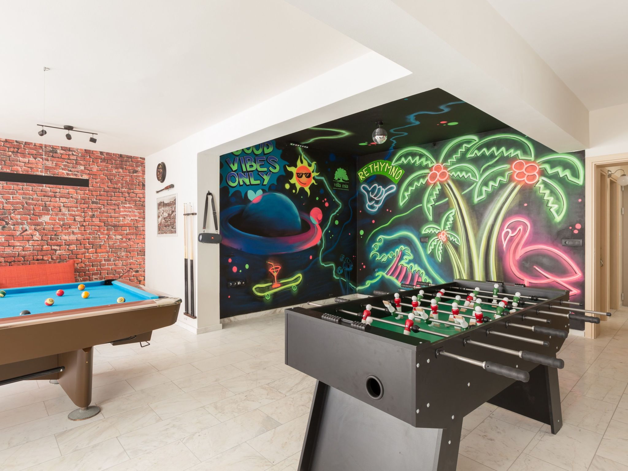 Lux Villa, Beheizter Pool-2km zum Strand,Kinderbereich-Drinnen