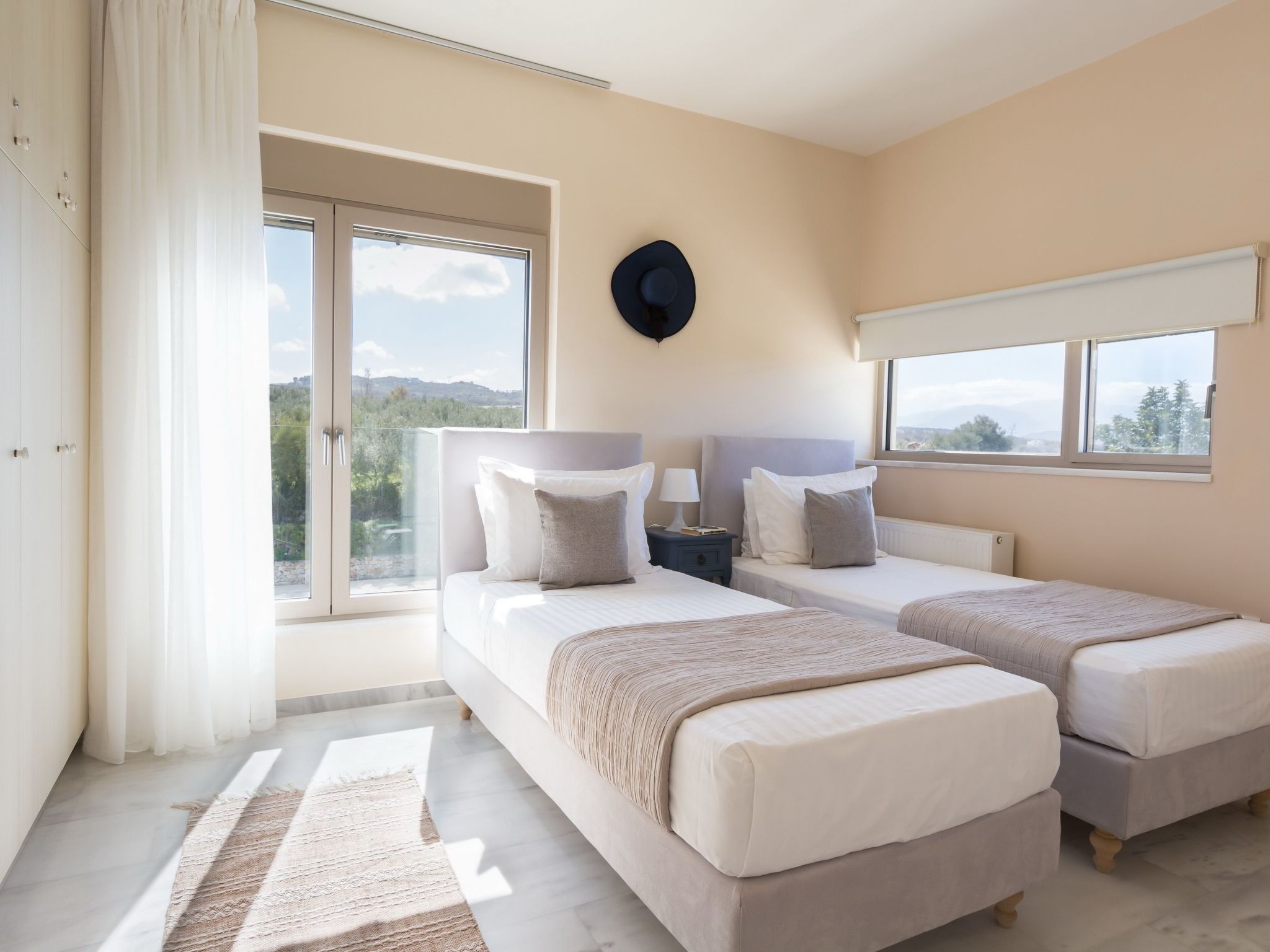 Lux Villa, Beheizter Pool-2km zum Strand,Kinderbereich-Drinnen