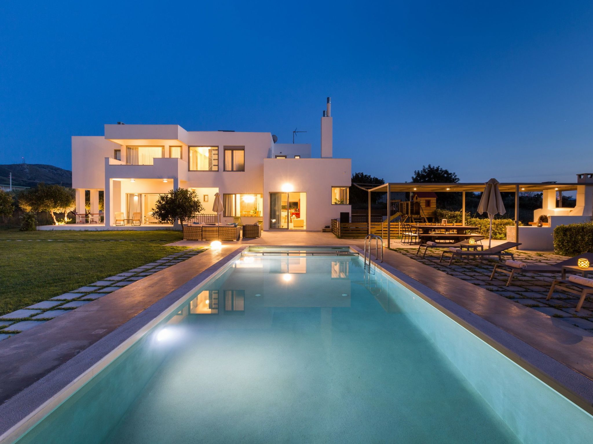 Lux Villa, Beheizter Pool-2km zum Strand,Kinderbereich-Draußen