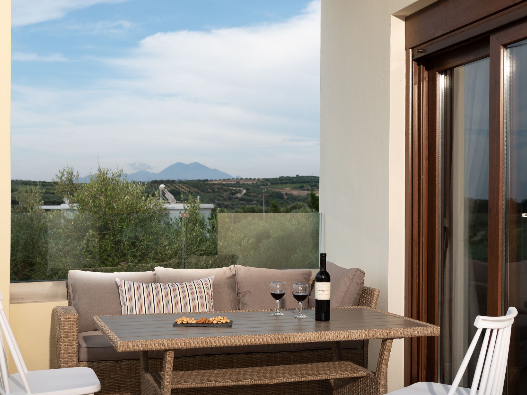 Ferienvilla "Rousa" mit Bergblick-Outside