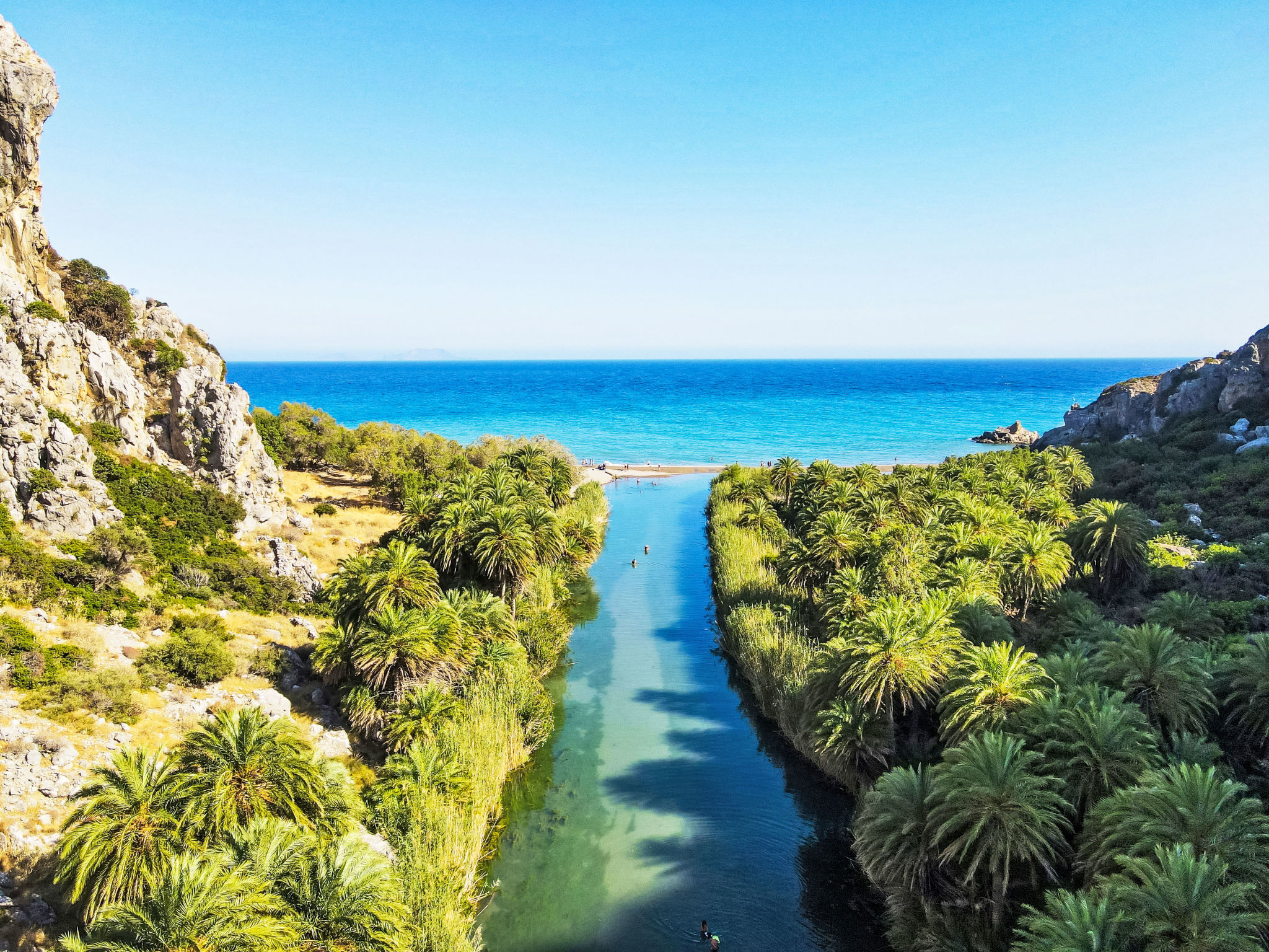 Villa am Strand mit privatem Swimmingpool und Me - Buiten