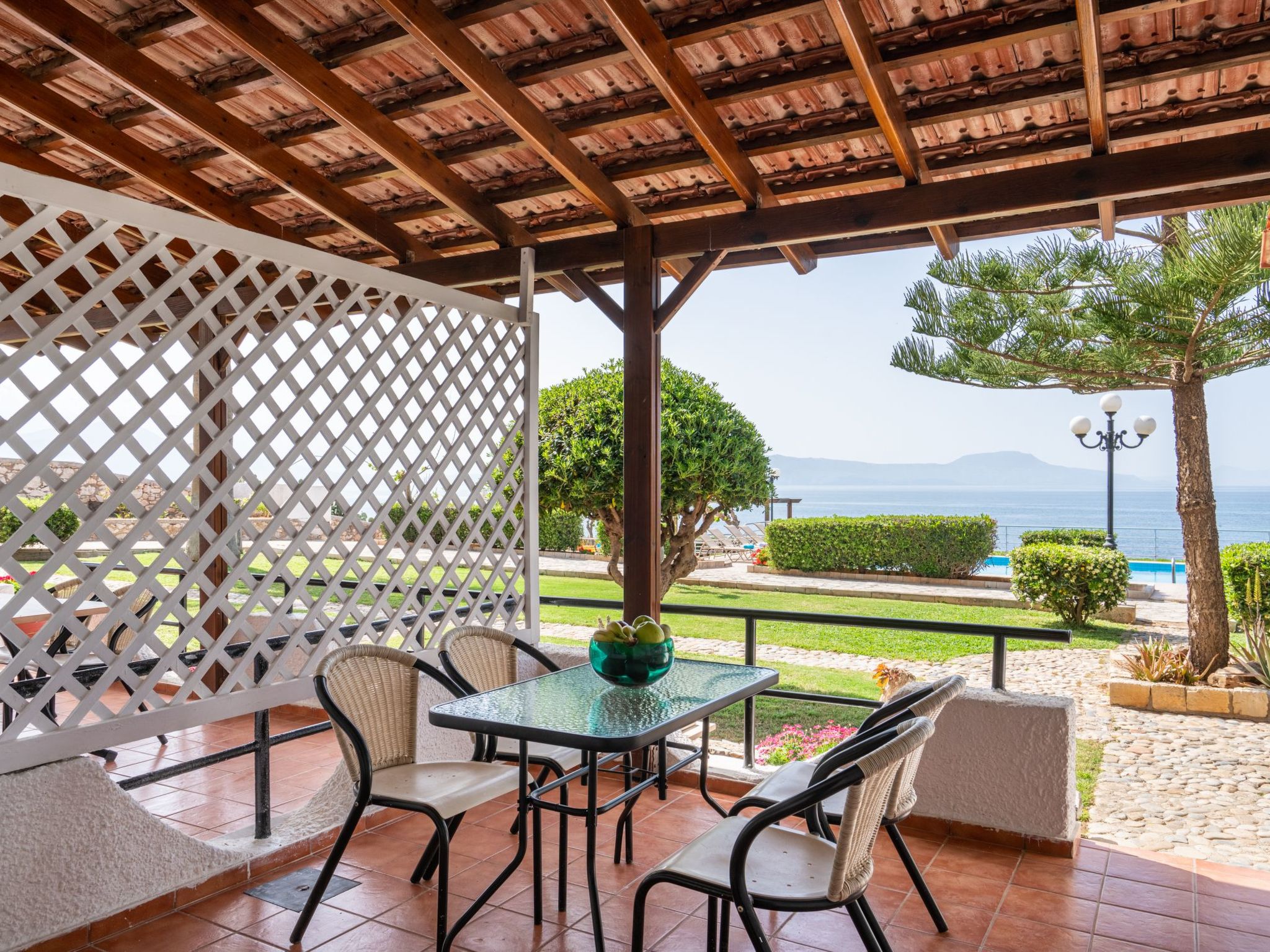 Villa am Strand mit privatem Swimmingpool und Meerblick-Image-tags.info