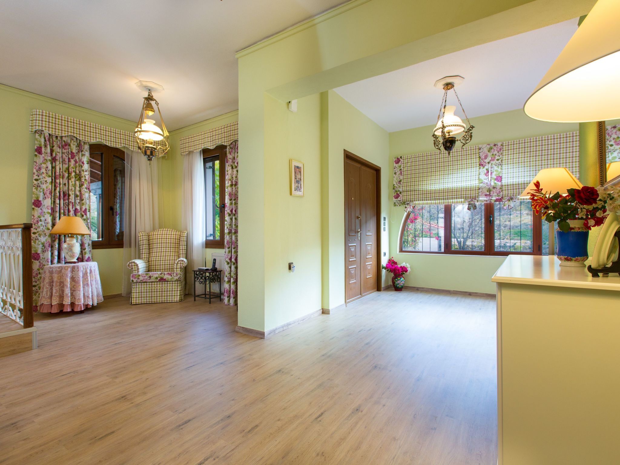 Villa am Strand mit privatem Swimmingpool und Meerblick-Image-tags.info