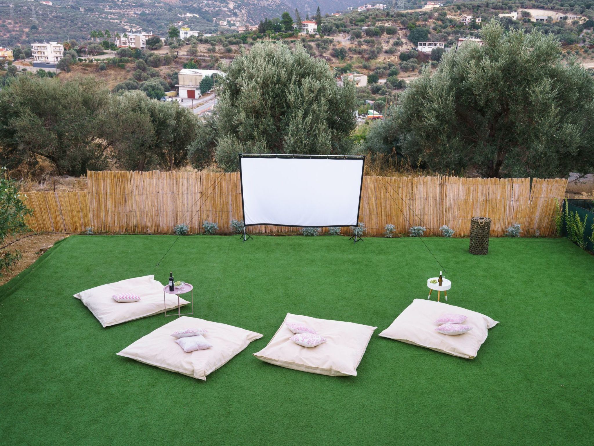 Villa mit Meerblick und privatem Pool, BBQ 1,5km vom Strand entfernt-Drinnen