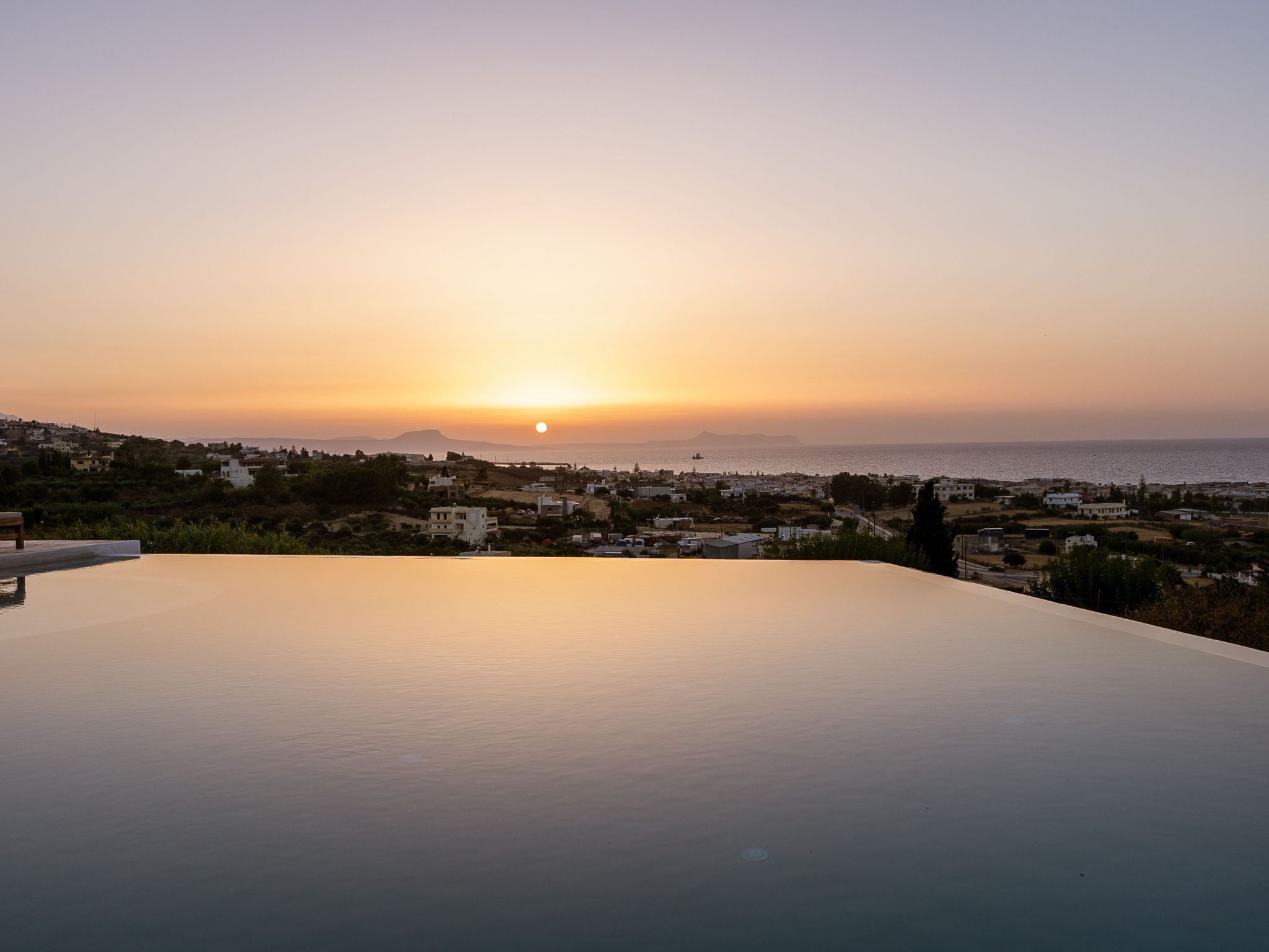 Villa mit Meerblick und privatem Pool, BBQ 1,5km vom Strand entfernt-Draußen