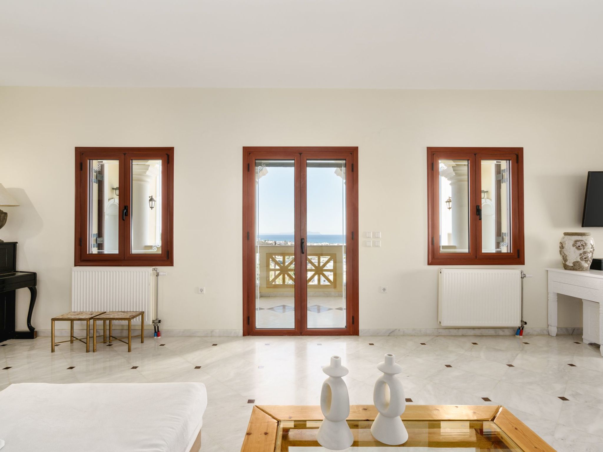 Villa mit Meerblick und privatem Pool, BBQ 1,5km vom Strand entfernt-Image-tags.info