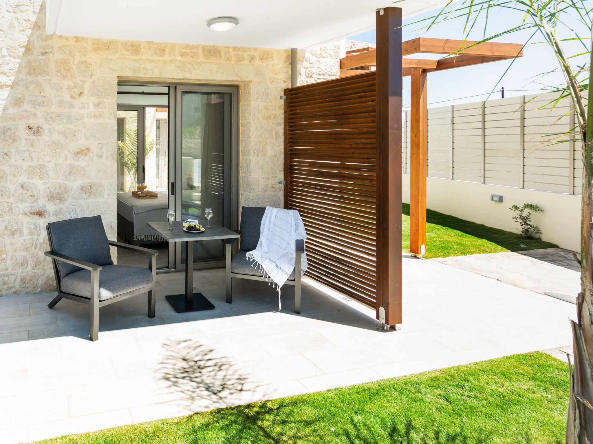 Villa am Strand in Rethymno mit privatem Pool-Outside