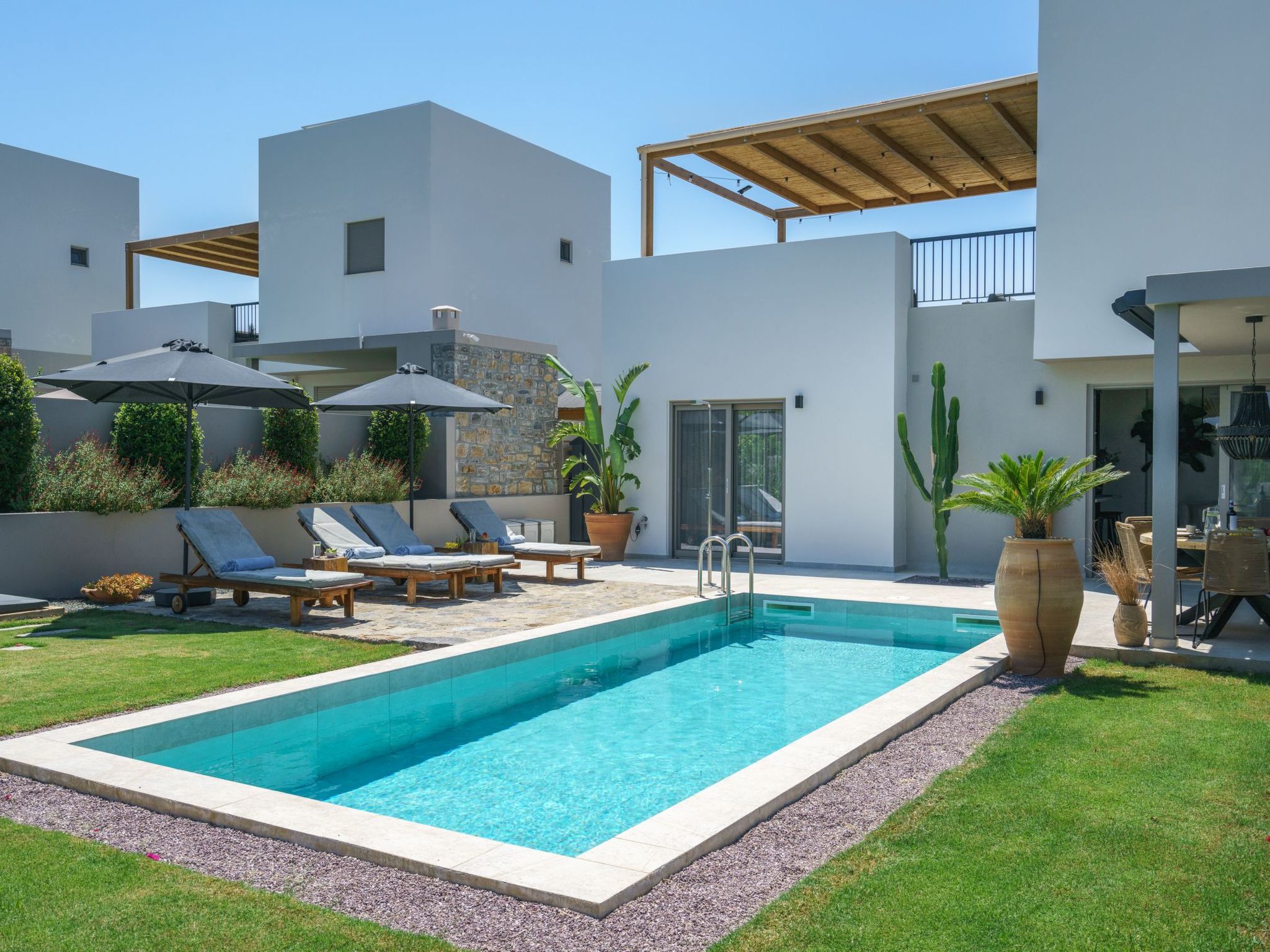 Neu gebaute Villa mit privatem Pool und BBQ-Outside