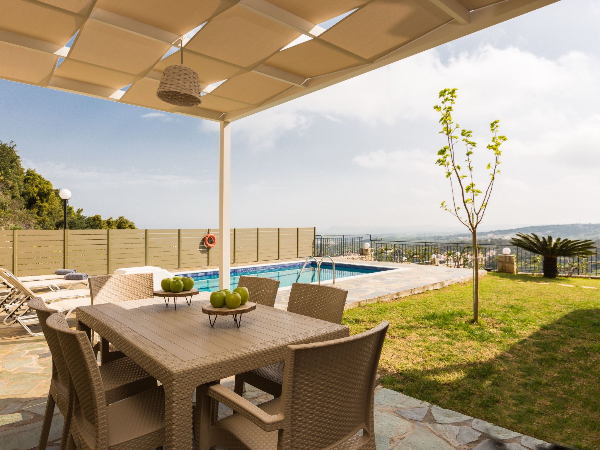 Entspannen Sie sich in der Villa mit privatem Pool, BBQ und Tischtennisplatte-Image-tags.info