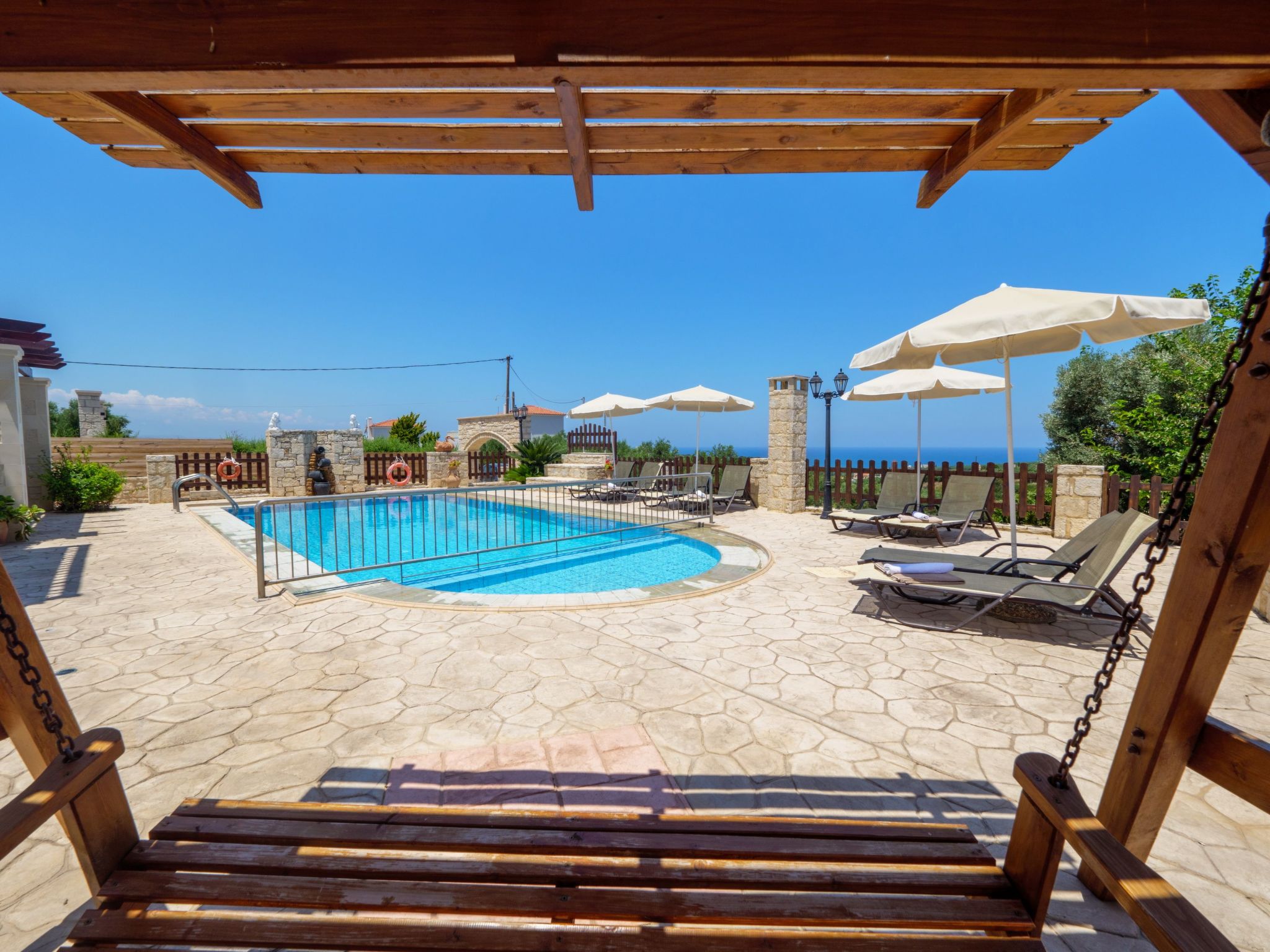 Familienfreundliche Villa mit Pool, BBQ, Kinderbereich