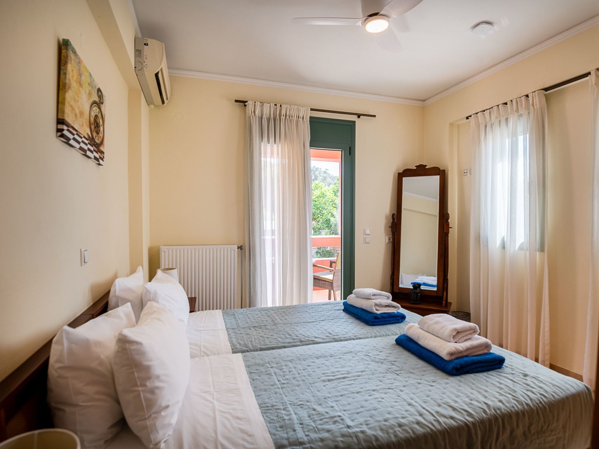 Neue Familienvillen mit 2 privaten Pools, Spielzimmer-Drinnen