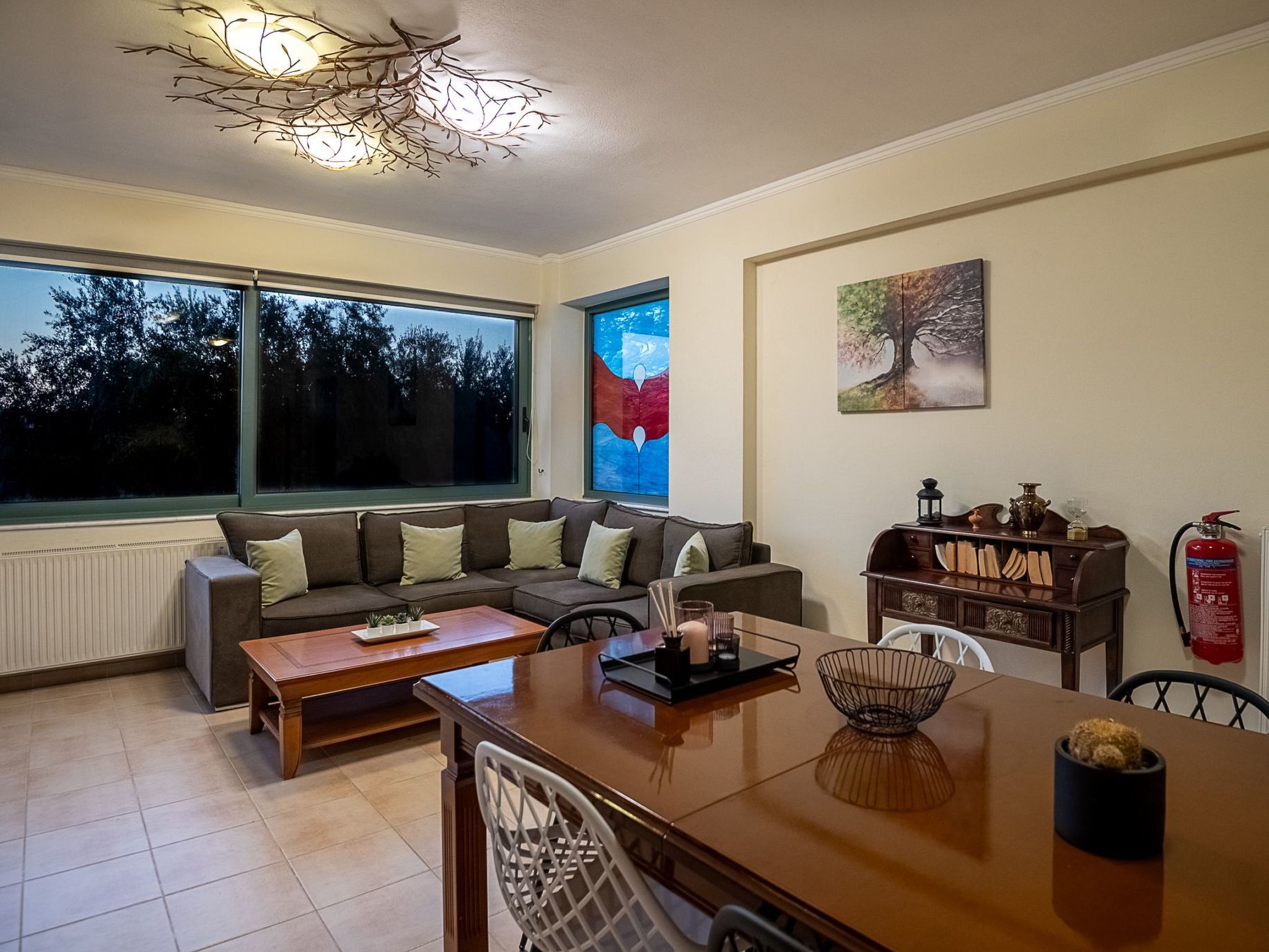 Neue Familienvillen mit 2 privaten Pools, Spielzimmer-Drinnen