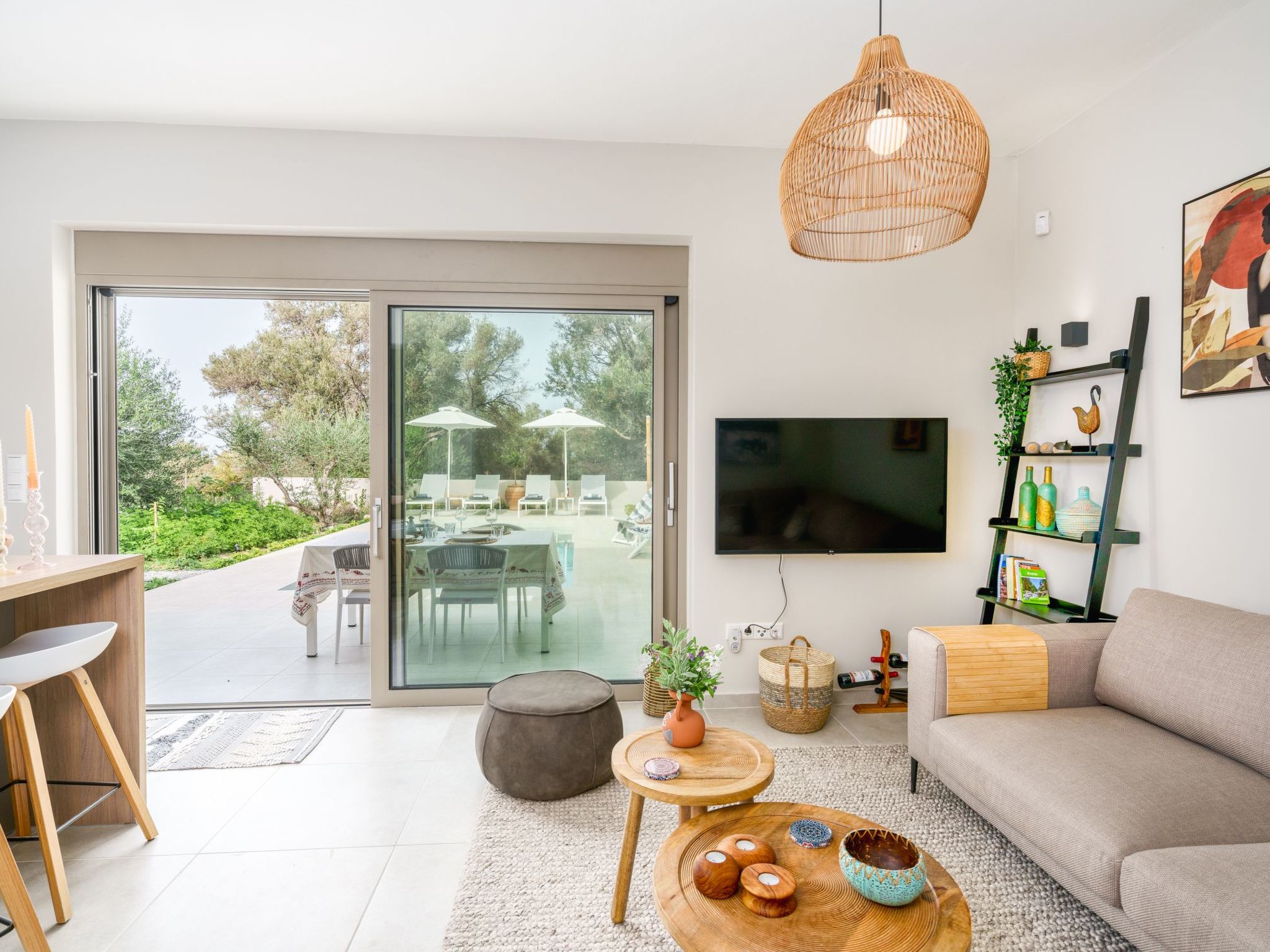 Neue moderne Villa Tessera mit privatem Pool und Grillplatz