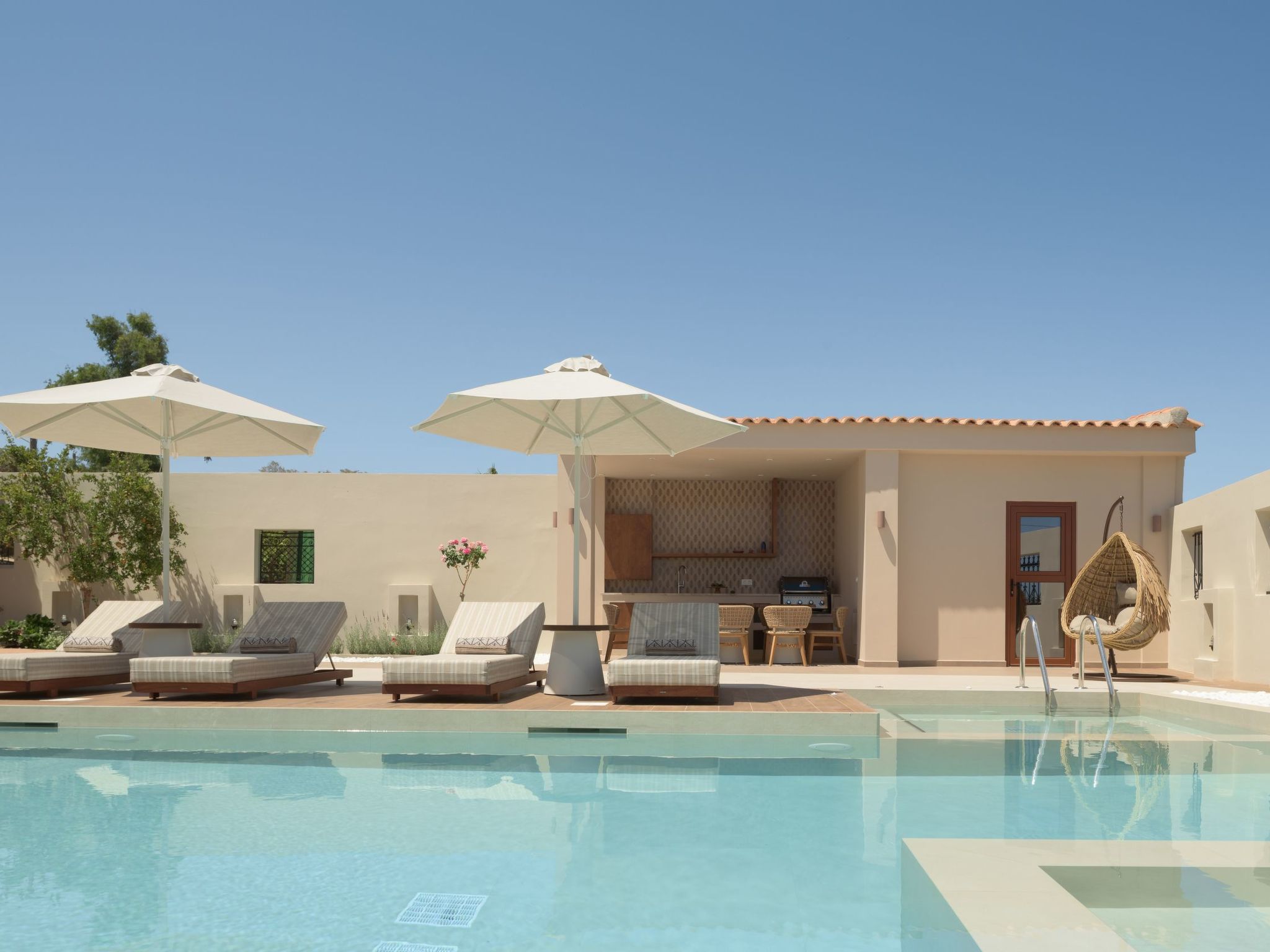 Neu renovierte Familienvilla mit privatem Pool BBQ