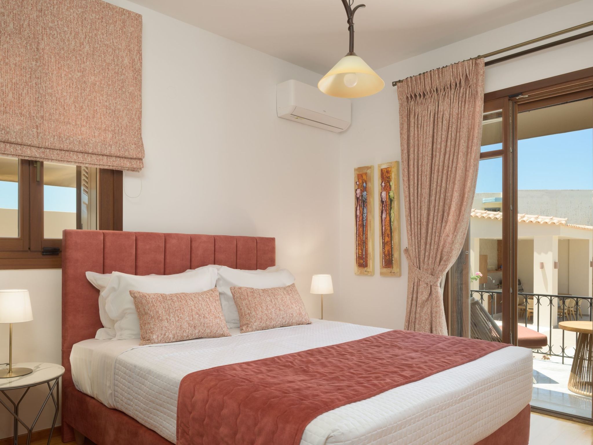 Neu renovierte Familienvilla mit privatem Pool BBQ-Image-tags.info