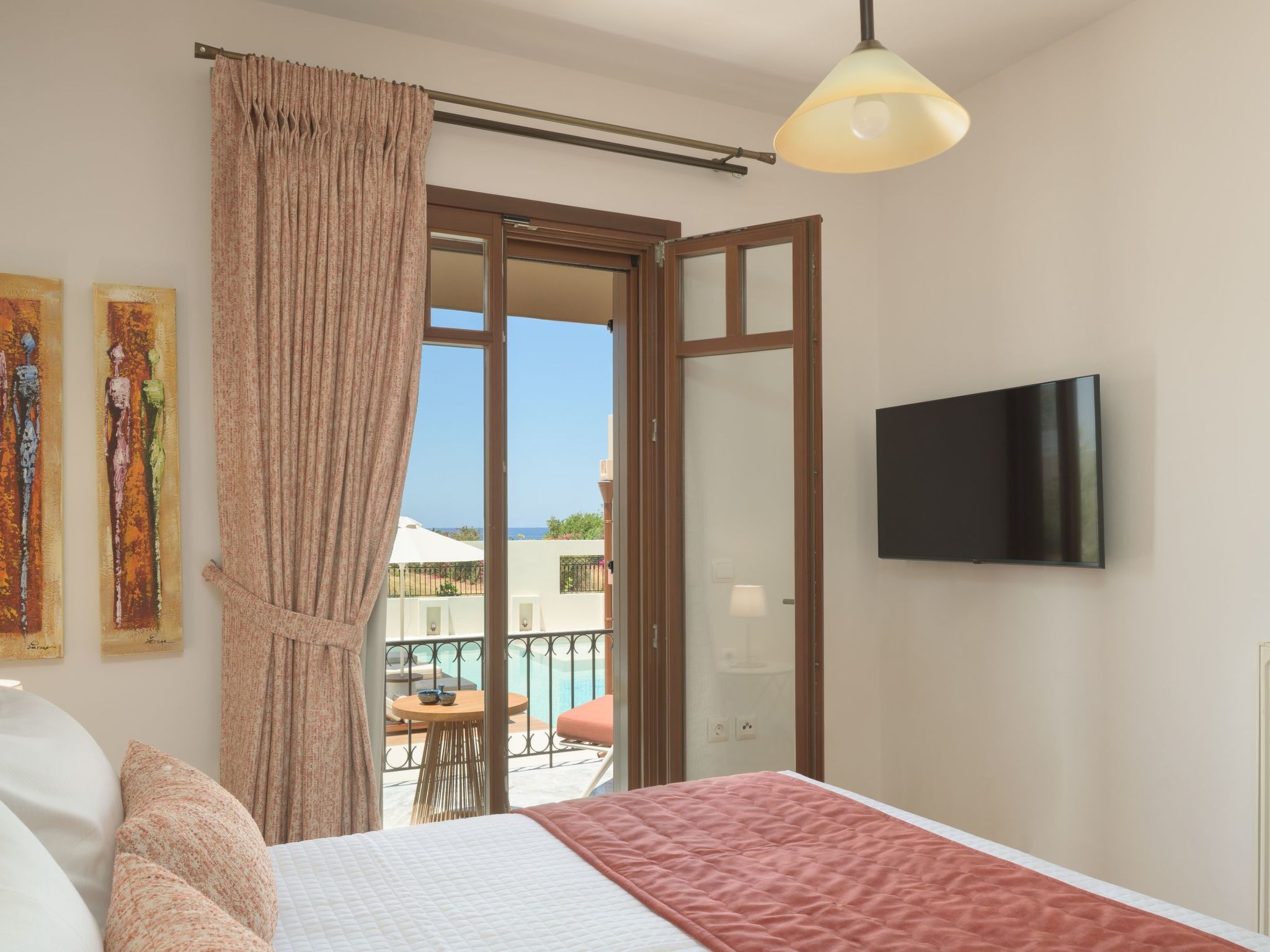 Neu renovierte Familienvilla mit privatem Pool BBQ-Image-tags.info