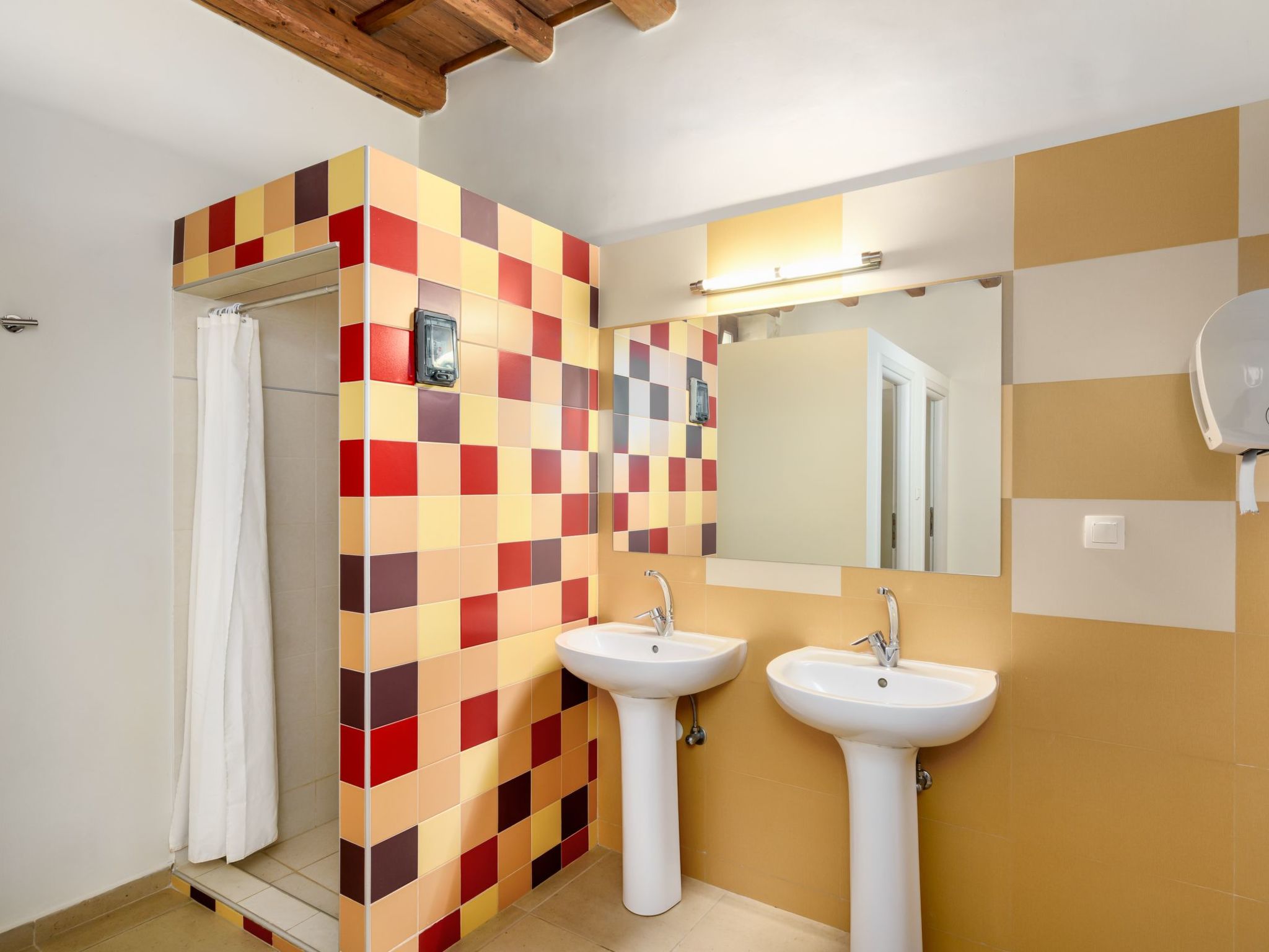 Villa "Arodamos" mit Garten, Grill und Terrasse-Image-tags.info