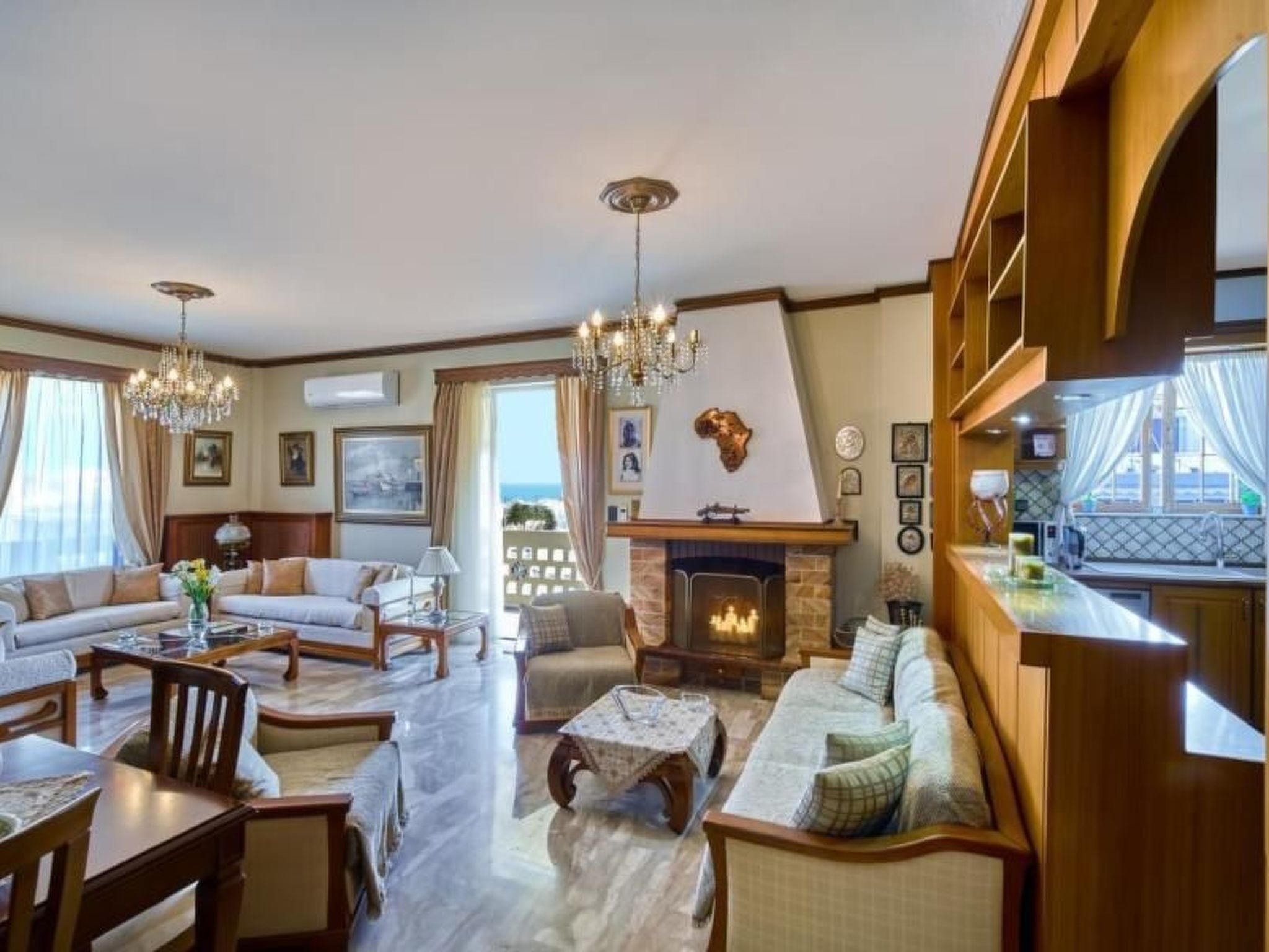 Amalia's Sea View Home