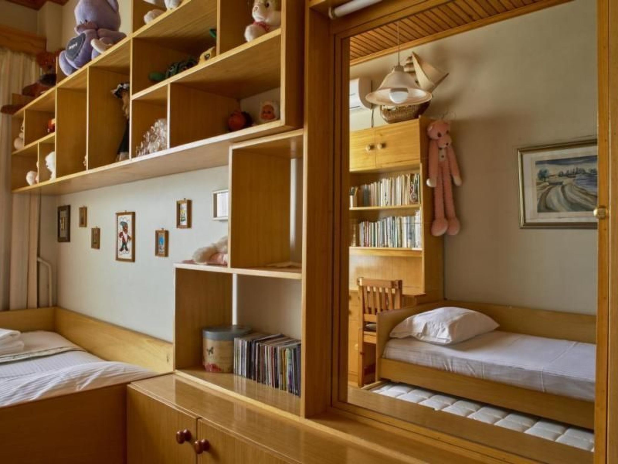 Amalia's Sea View Home-Image-tags.info