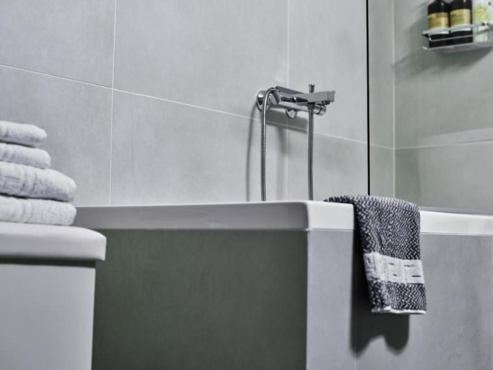 Amalia's Sea View Home-Image-tags.info