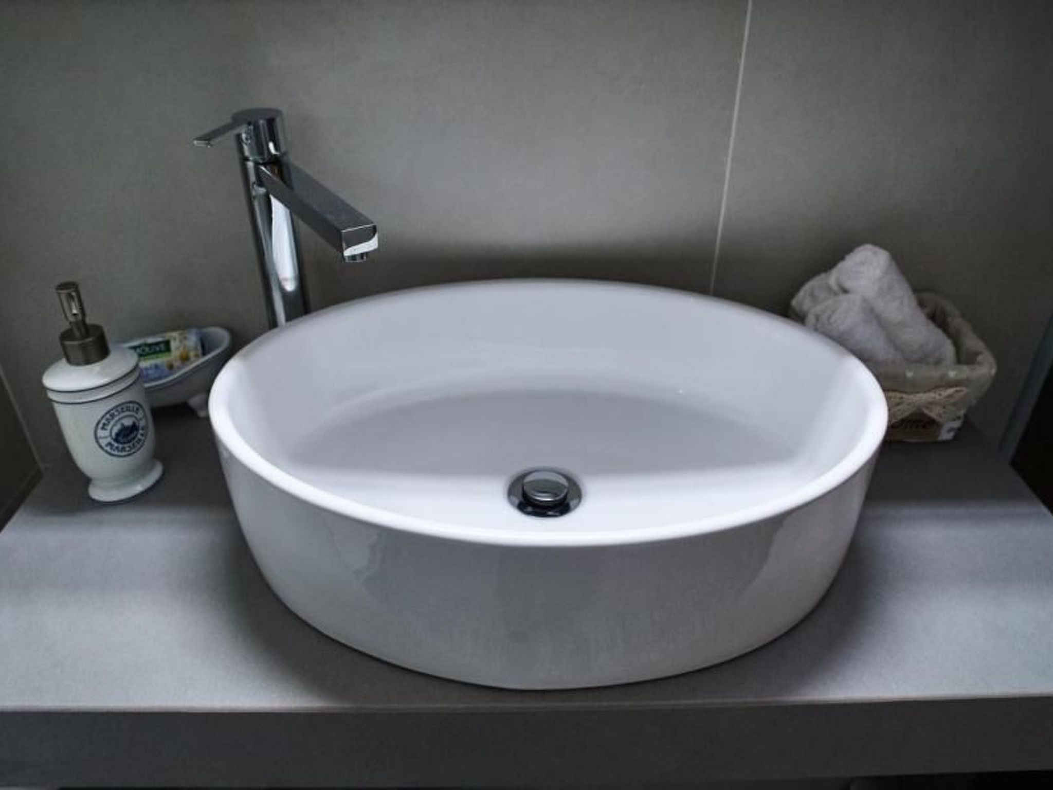 Amalia's Sea View Home-Image-tags.info