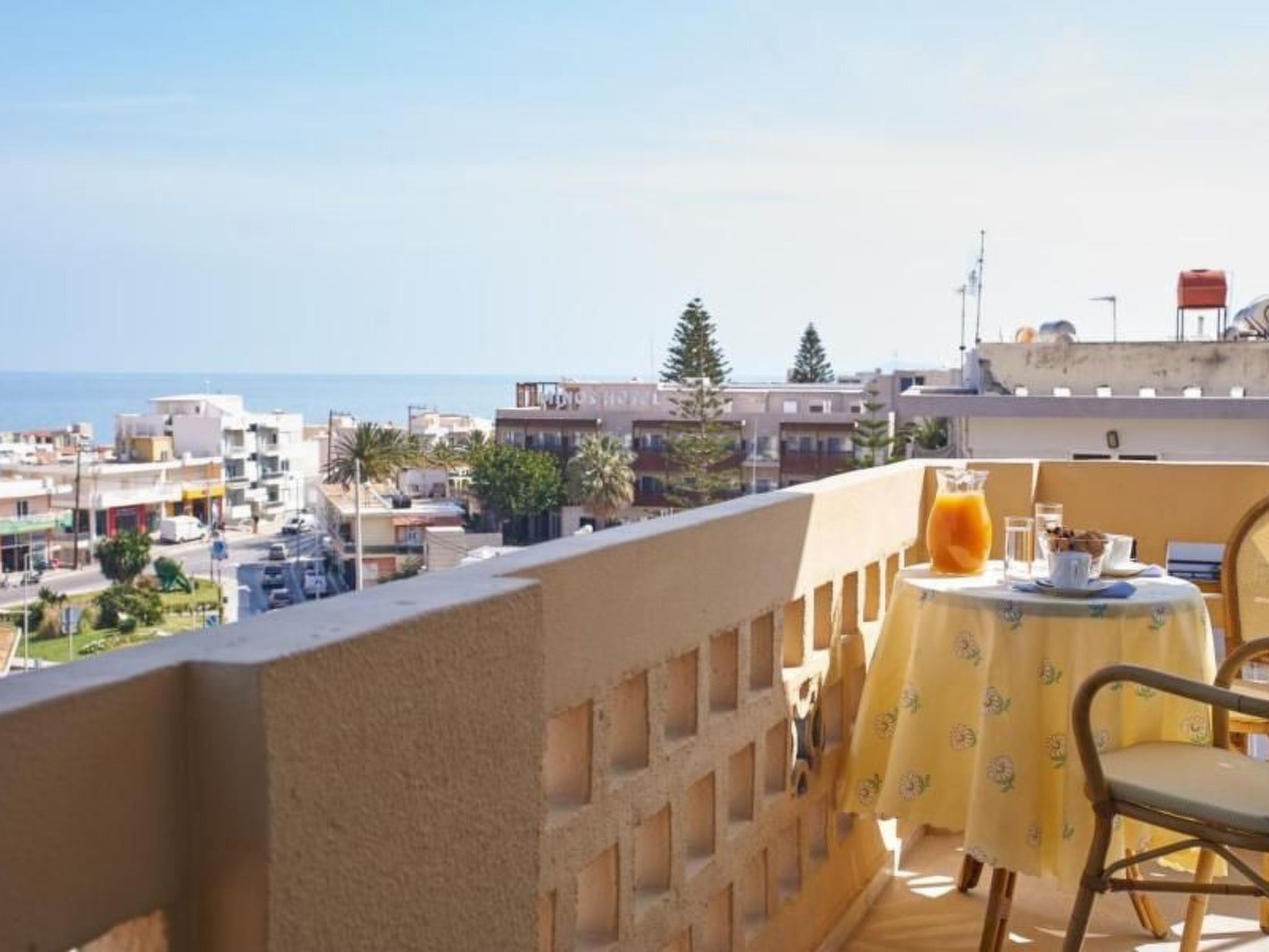 Amalia's Sea View Home-Image-tags.info