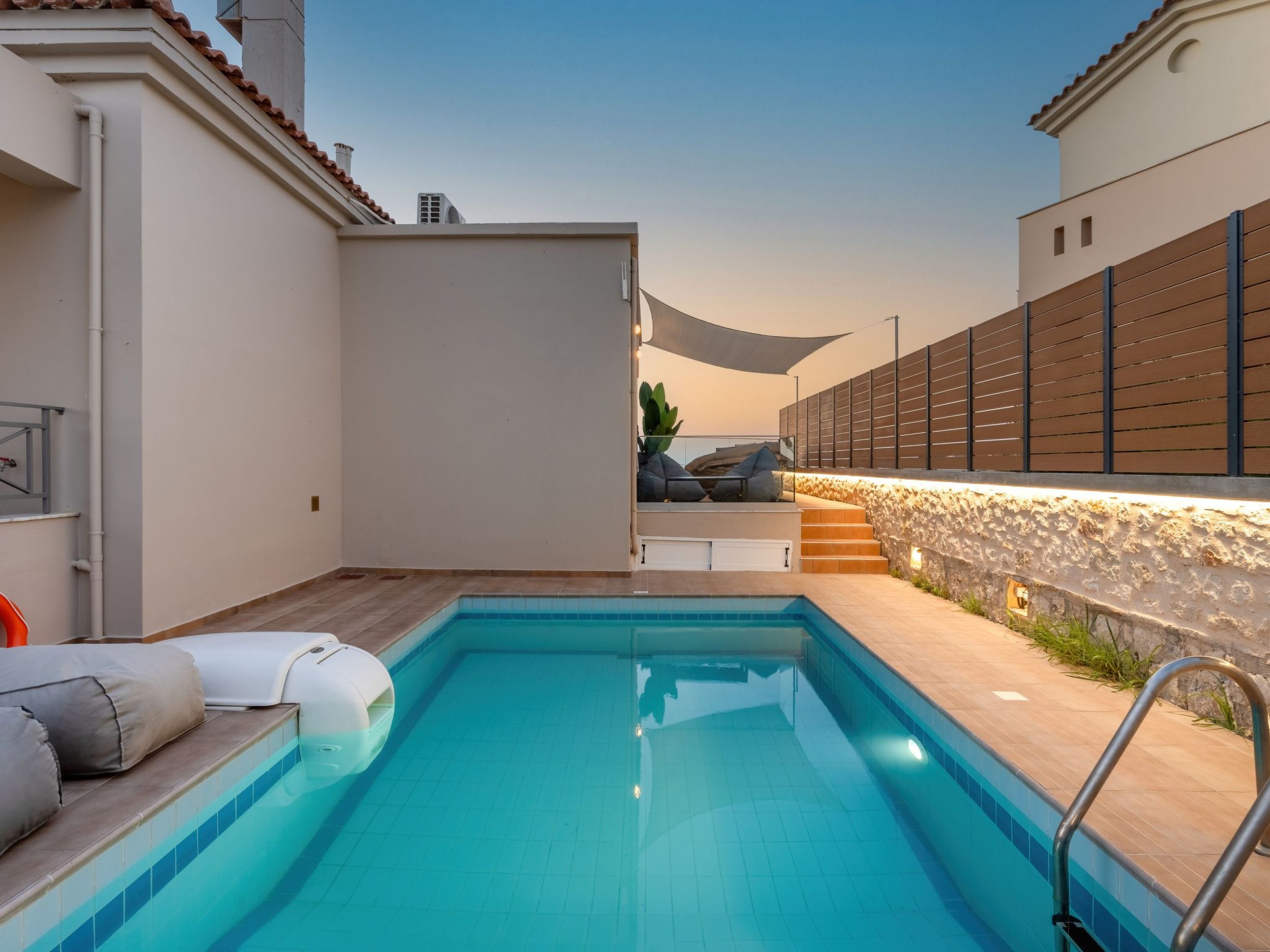 3-Schlafzimmer-Villa mit privatem Pool und Ladegerät für Elektroautos-Inside