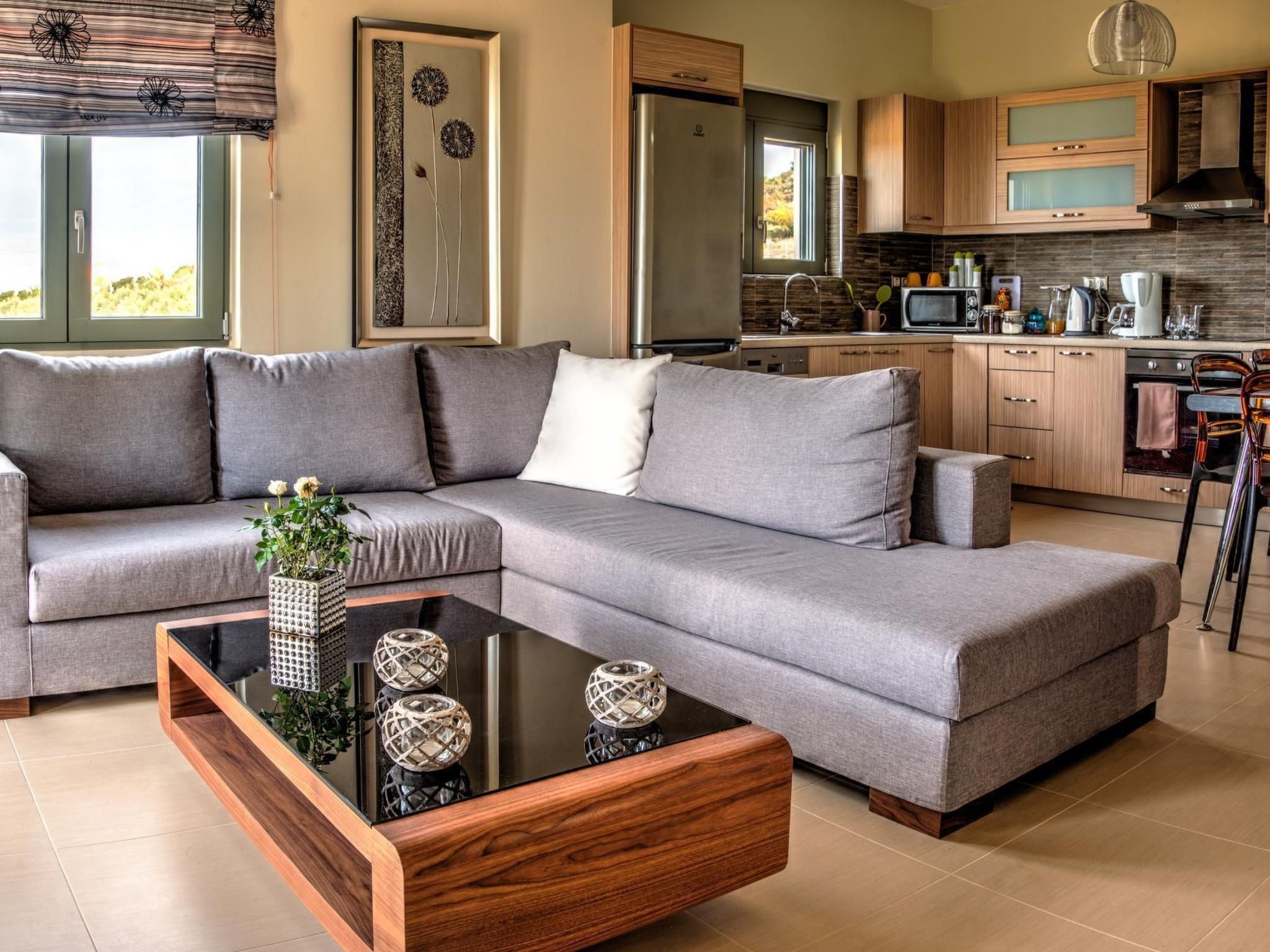 Familienvilla mit Panoramapool und Panoramablick-Image-tags.info