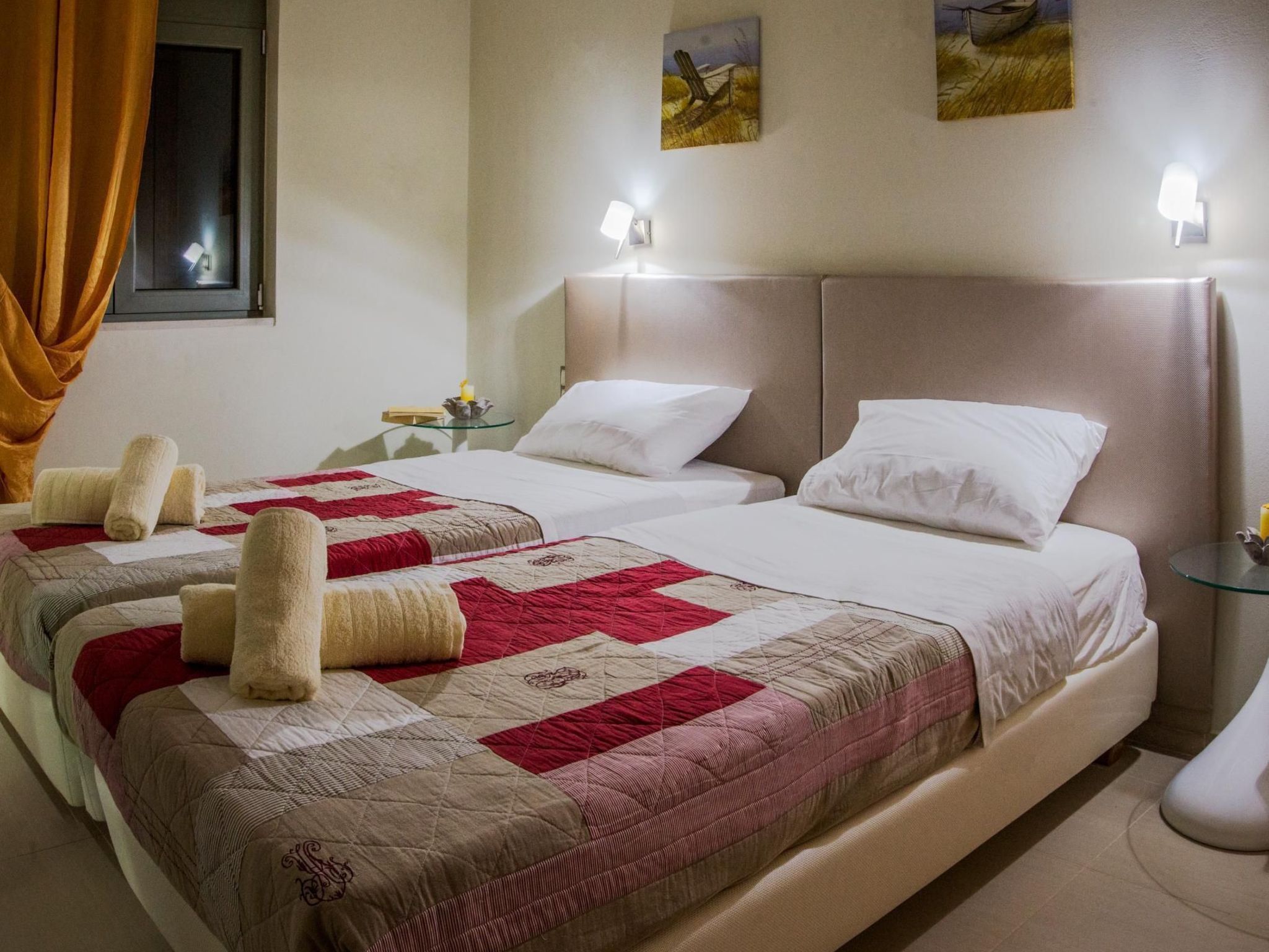 Familienvilla mit Panoramapool und Panoramablick-Image-tags.info