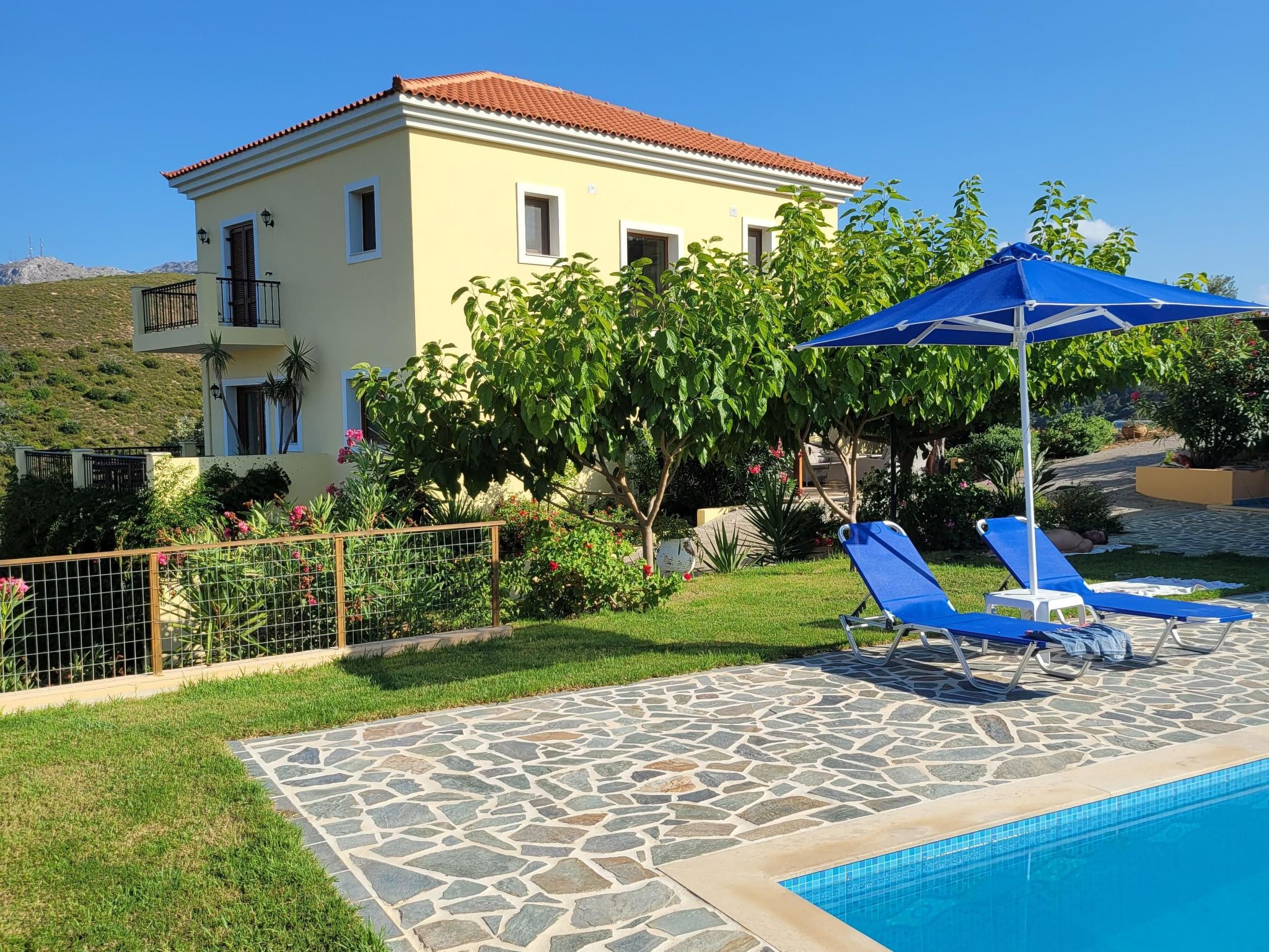 Villa Farangi entspannen.und genießen Sie völlig privat-Draußen