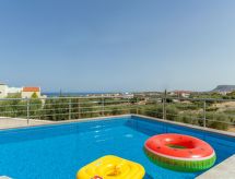 Villa Zafira: Vrijstaand paradijs met privézwembad en whirlpool bij Adele, Kreta - thumbnail 2