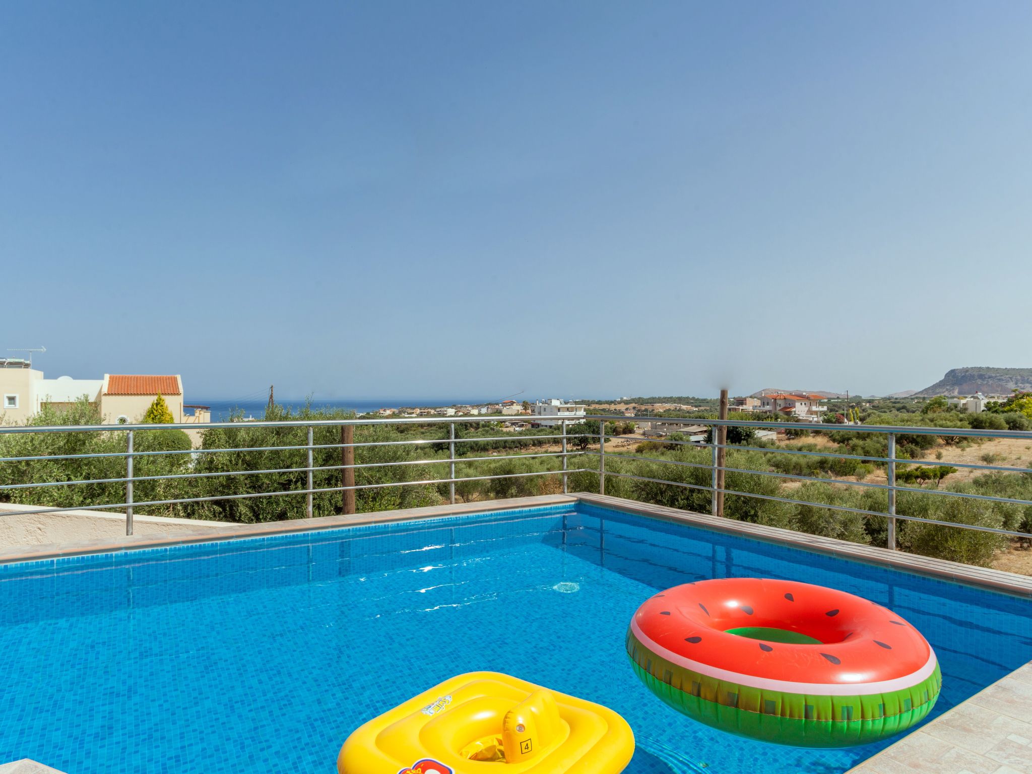 "Zafira" mit Whirlpool-Binnen