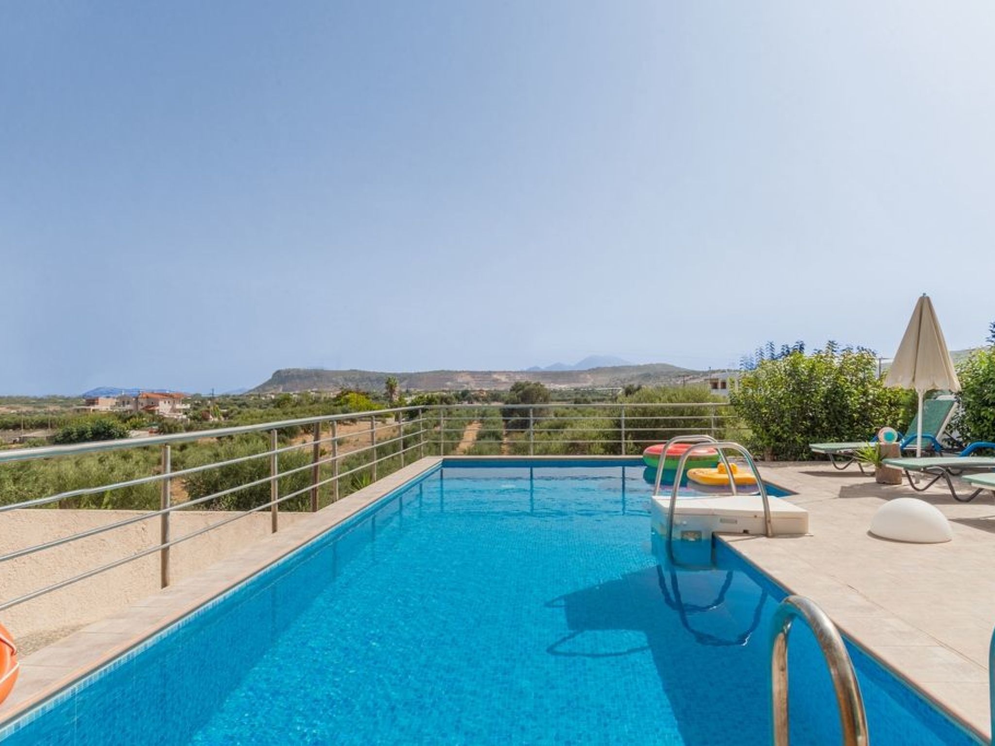 "Zafira" mit Whirlpool-Binnen