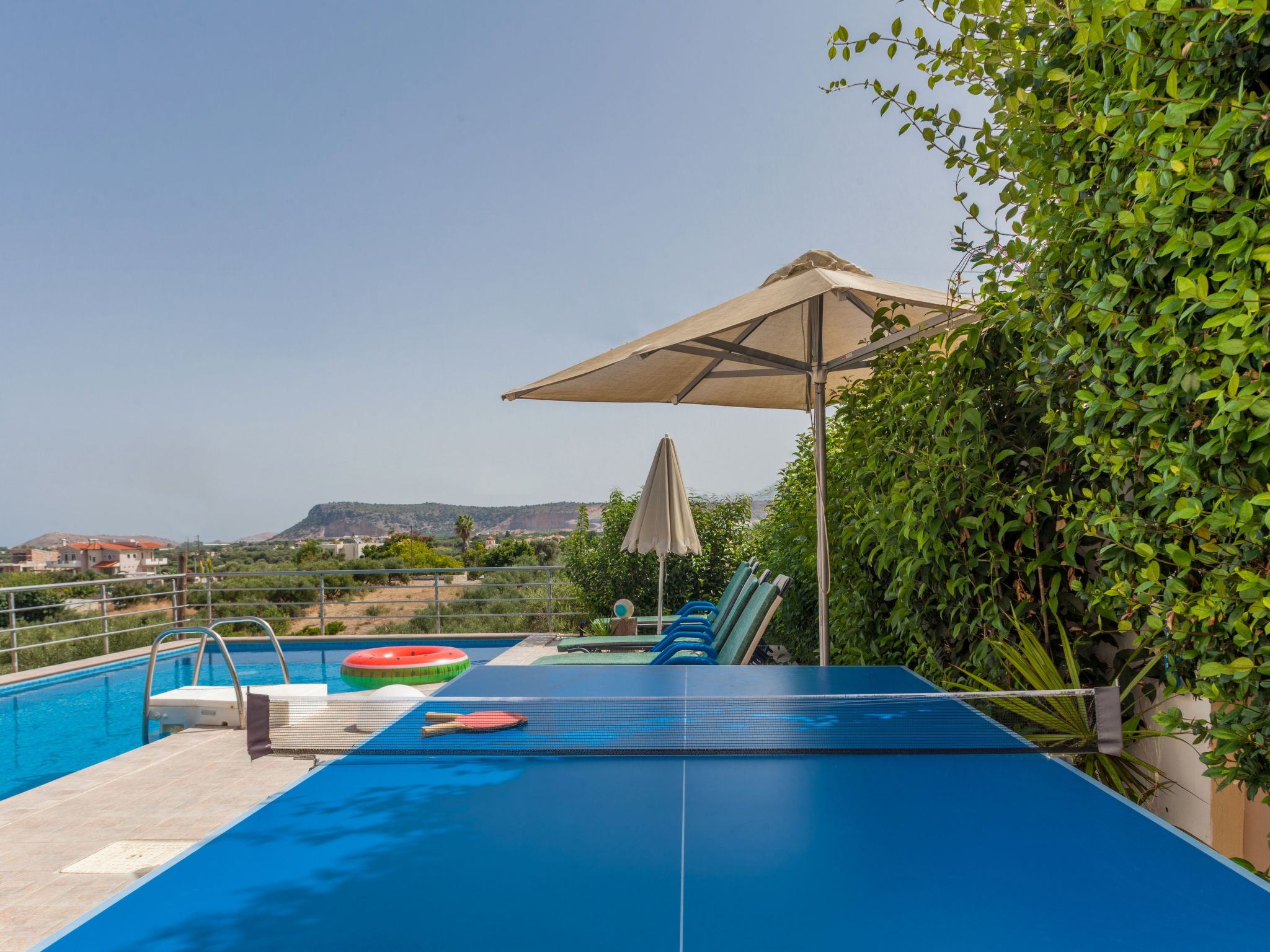 "Zafira" mit Whirlpool-Binnen