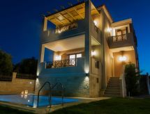 Modern Grieks huis met privézwembad vlakbij zee in Adele, Kreta - thumbnail 1