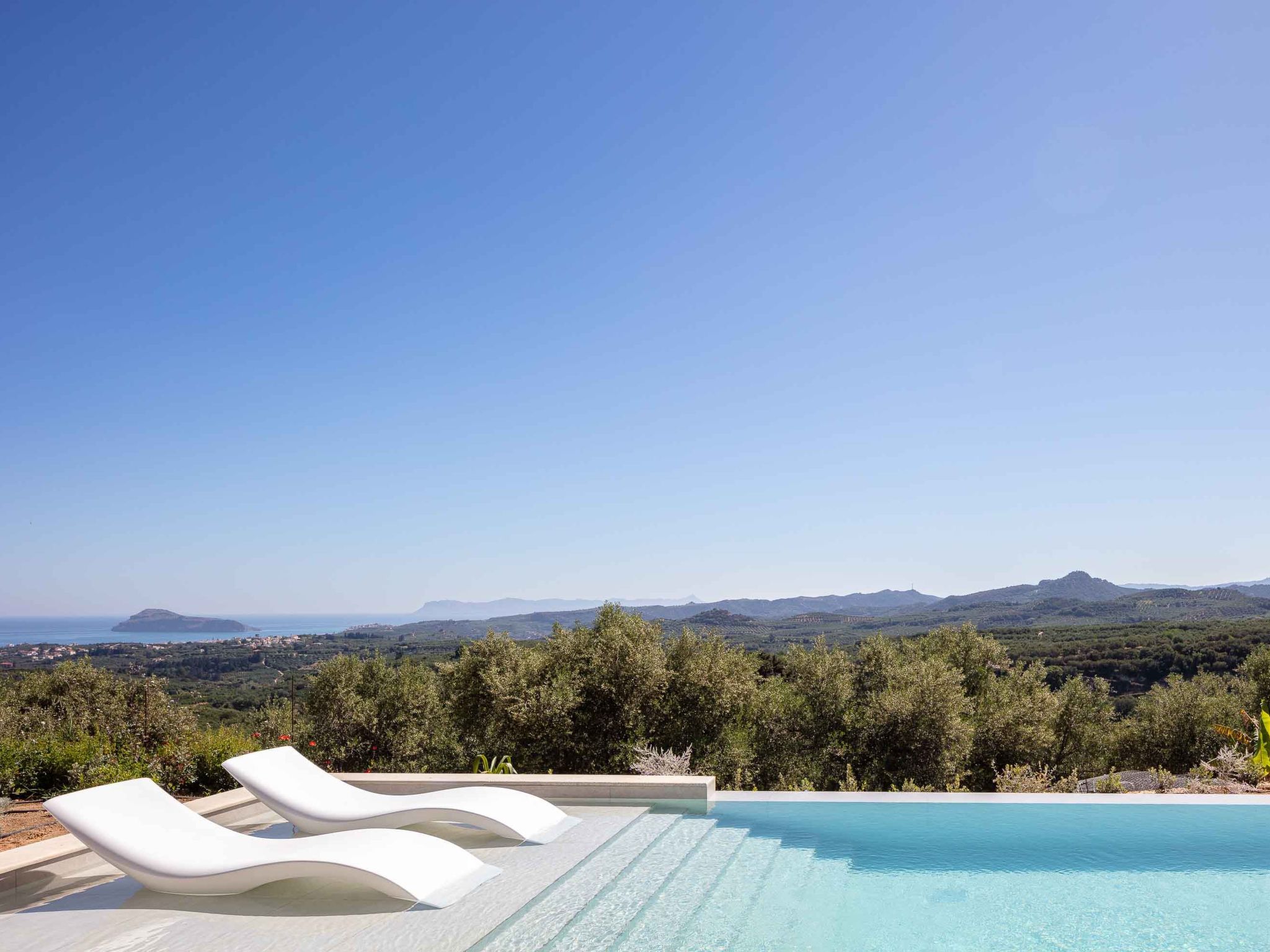 Villa Aglaea - Salzwasser-Pool und atemberaubender Meerblick-Binnen