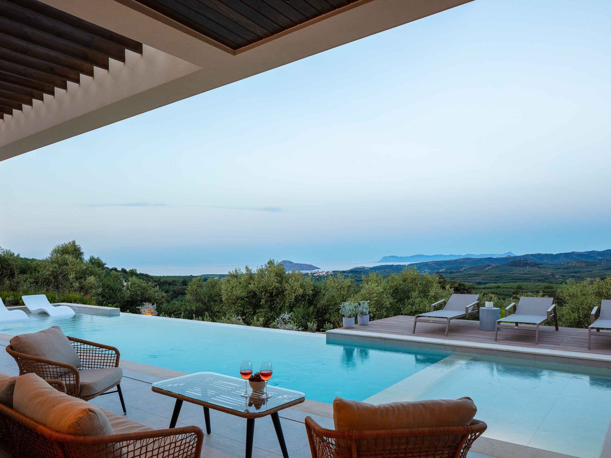 Villa Aglaea - Salzwasser-Pool und atemberaubender Meerblick-Binnen