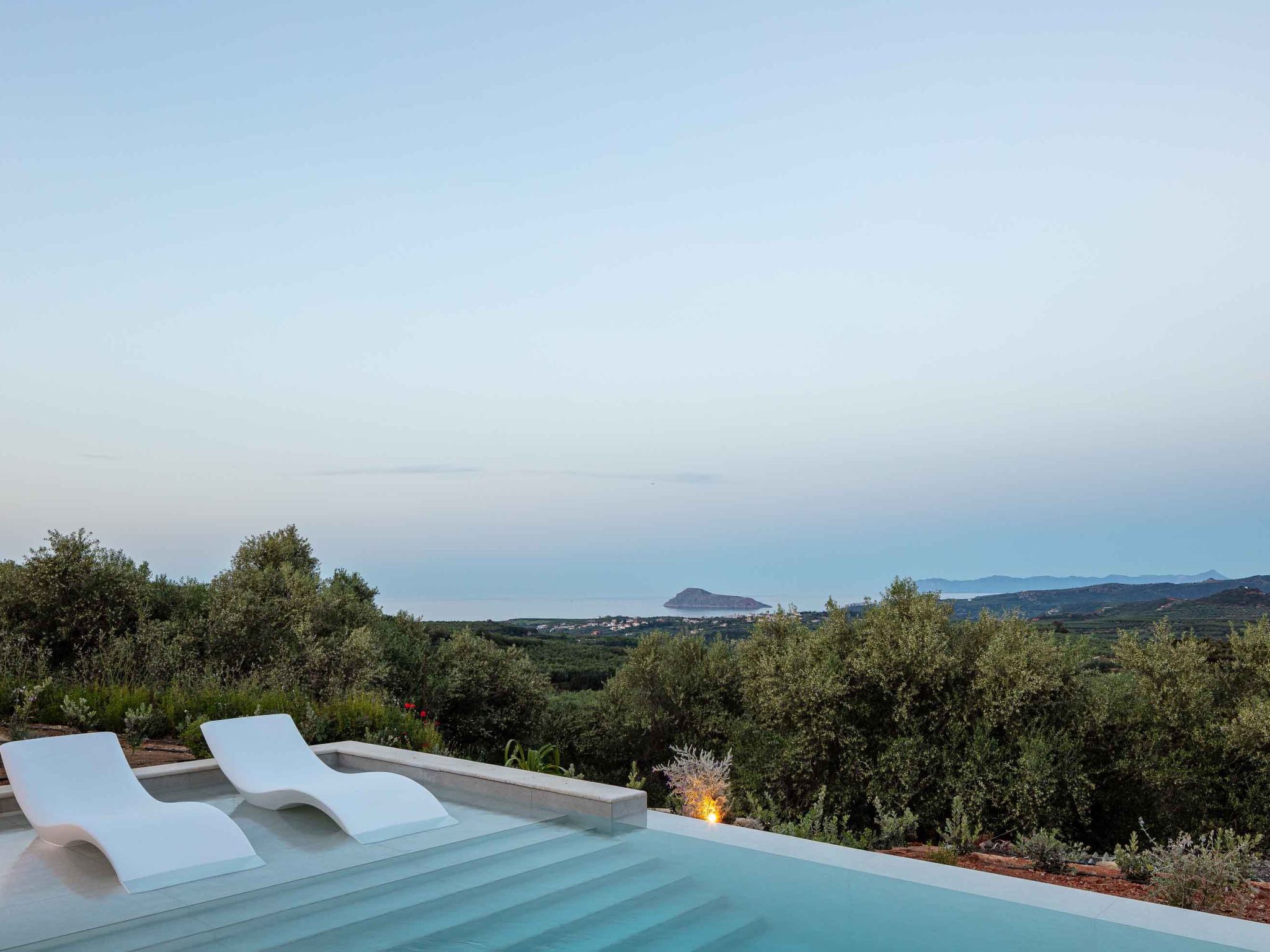 Villa Aglaea - Salzwasser-Pool und atemberaubender Meerblick-Binnen