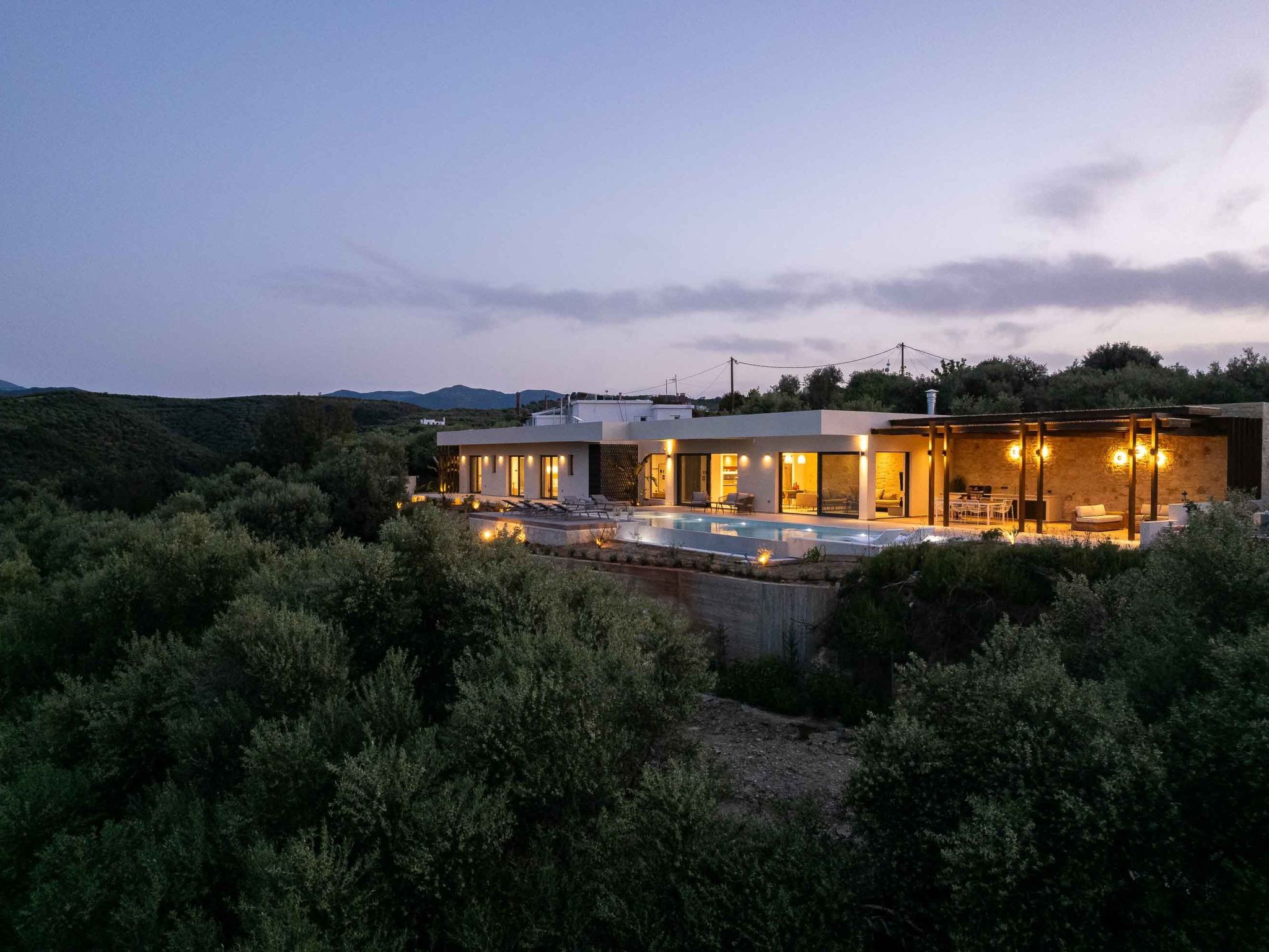 Villa Aglaea - Salzwasser-Pool und atemberaubender Meerblick-Binnen