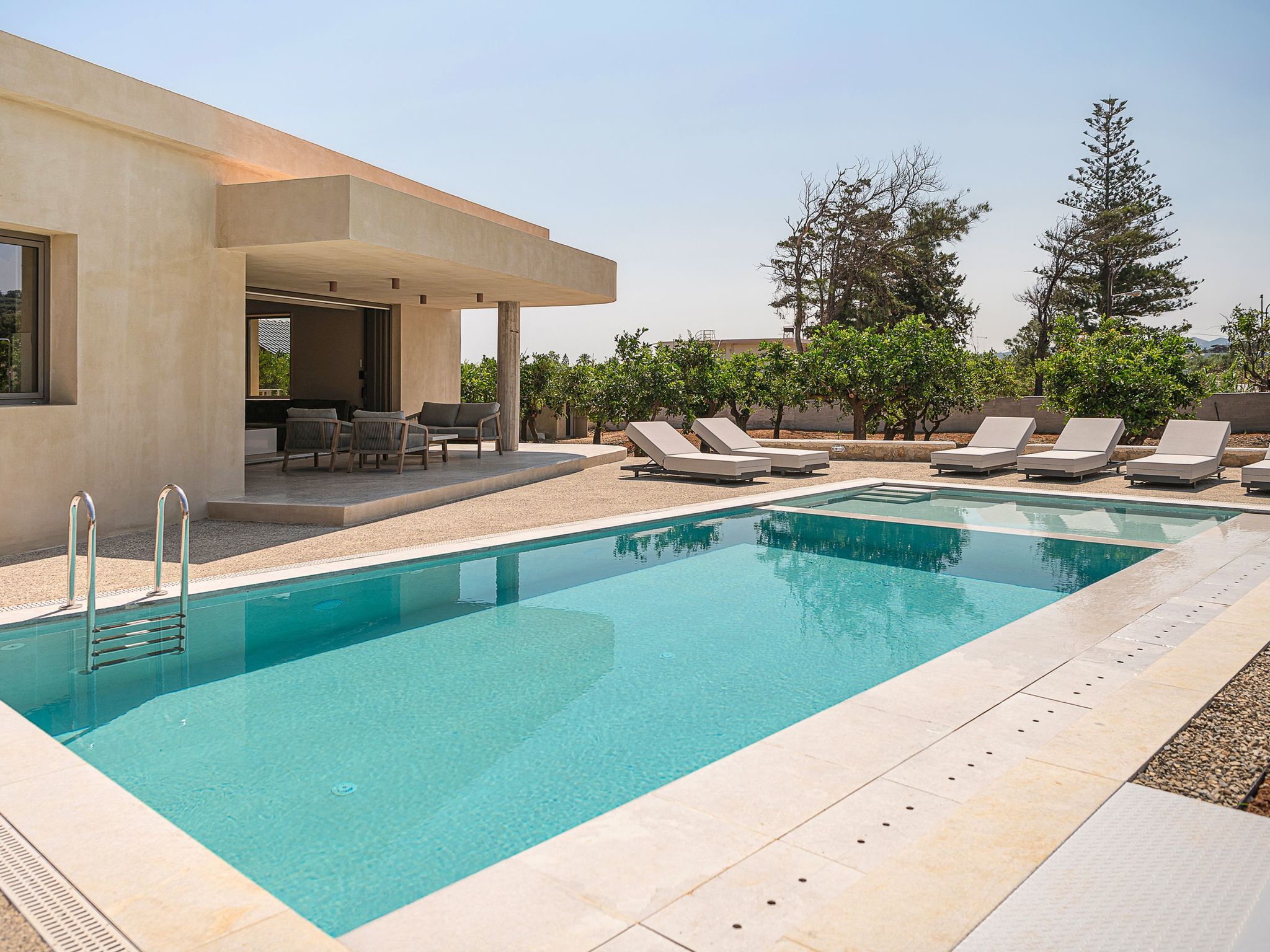 "Villa Portokalea", direkt am Meer-Binnen