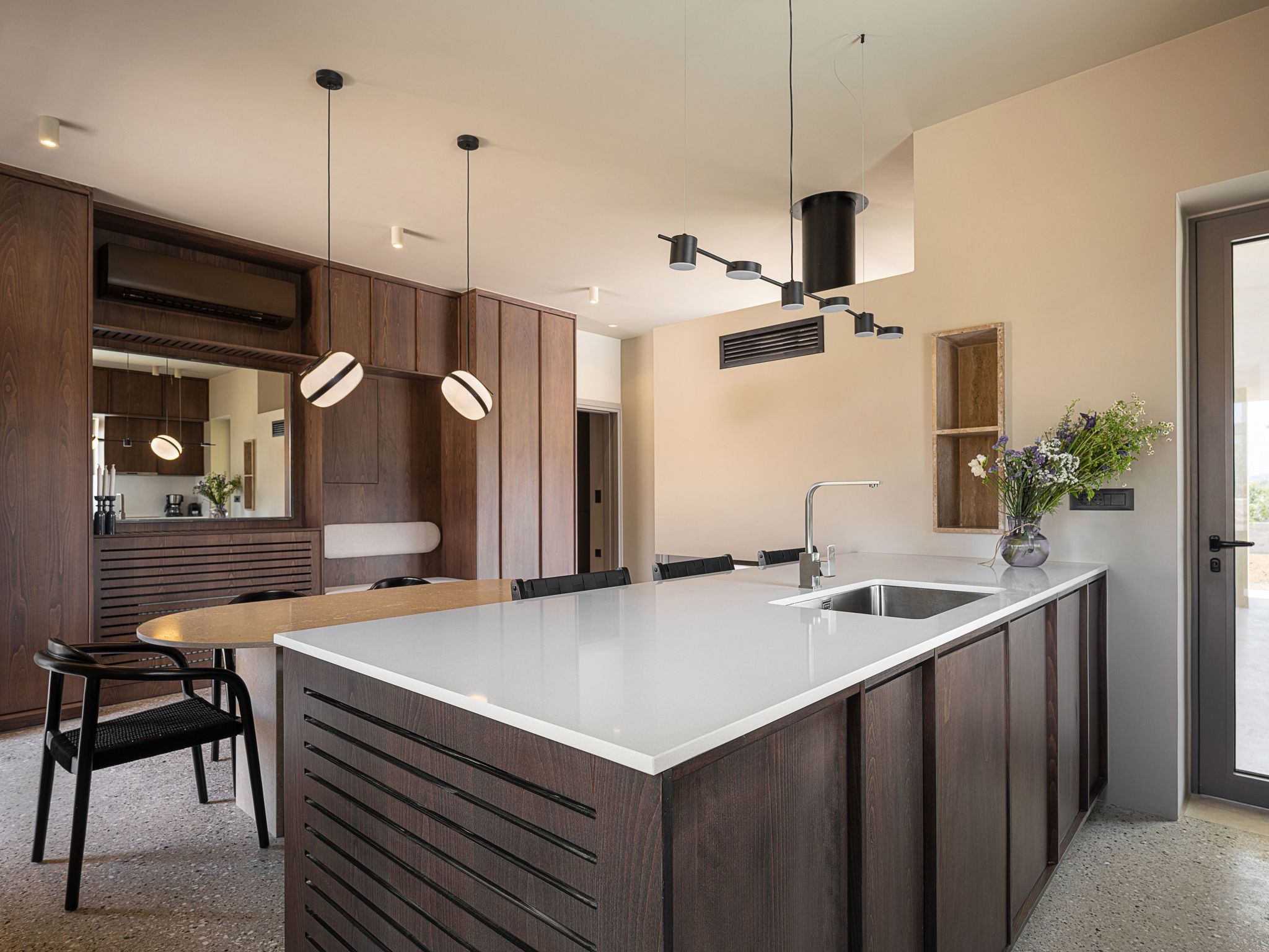 "Villa Portokalea", direkt am Meer-Binnen