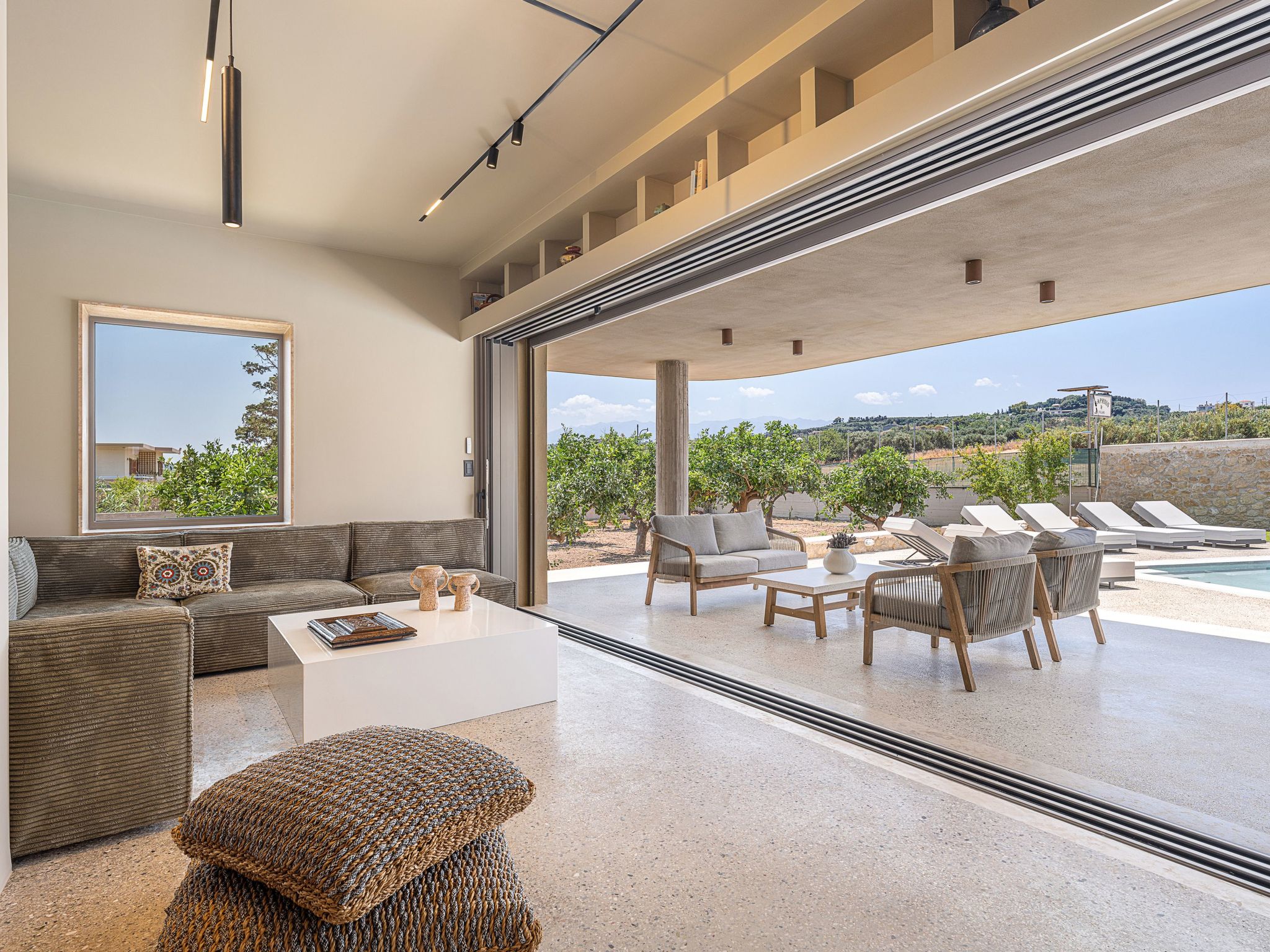 "Villa Portokalea", direkt am Meer-Binnen