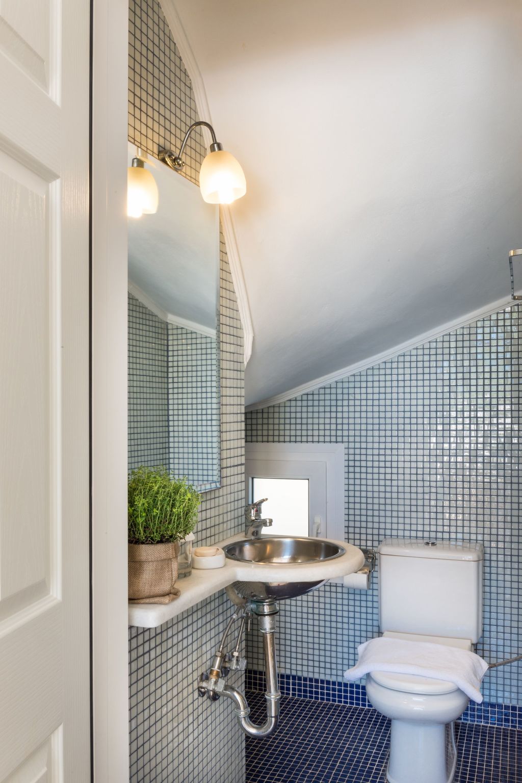 Mit gemeinschaftlichem Pool-Inside